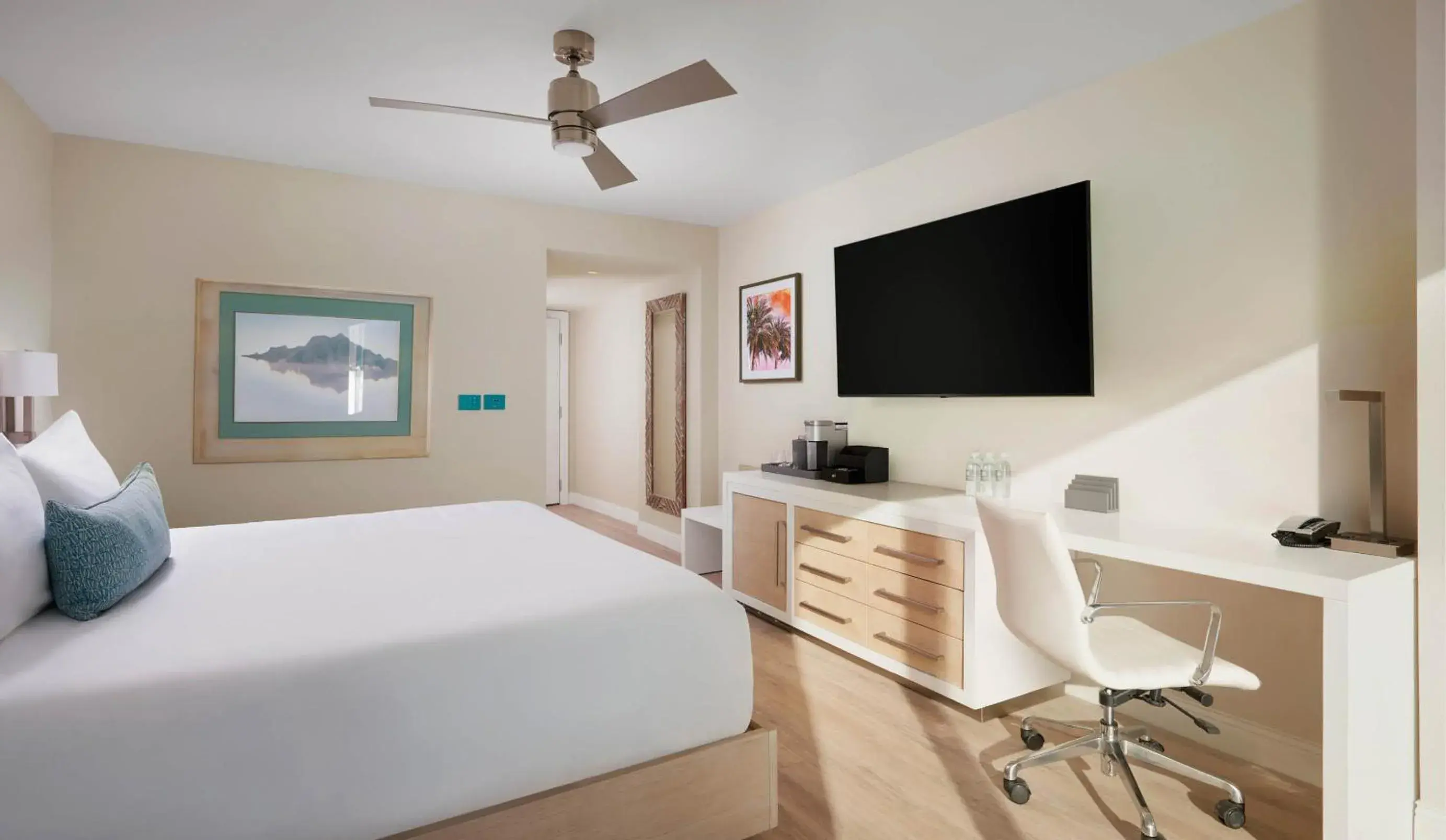 Premium King in Sunseeker Resort Florida Gulf Coast, Curio Collection Hilton Premium King in Sunseeker Resort Florida Gulf Coast, Curio Collection Hilton