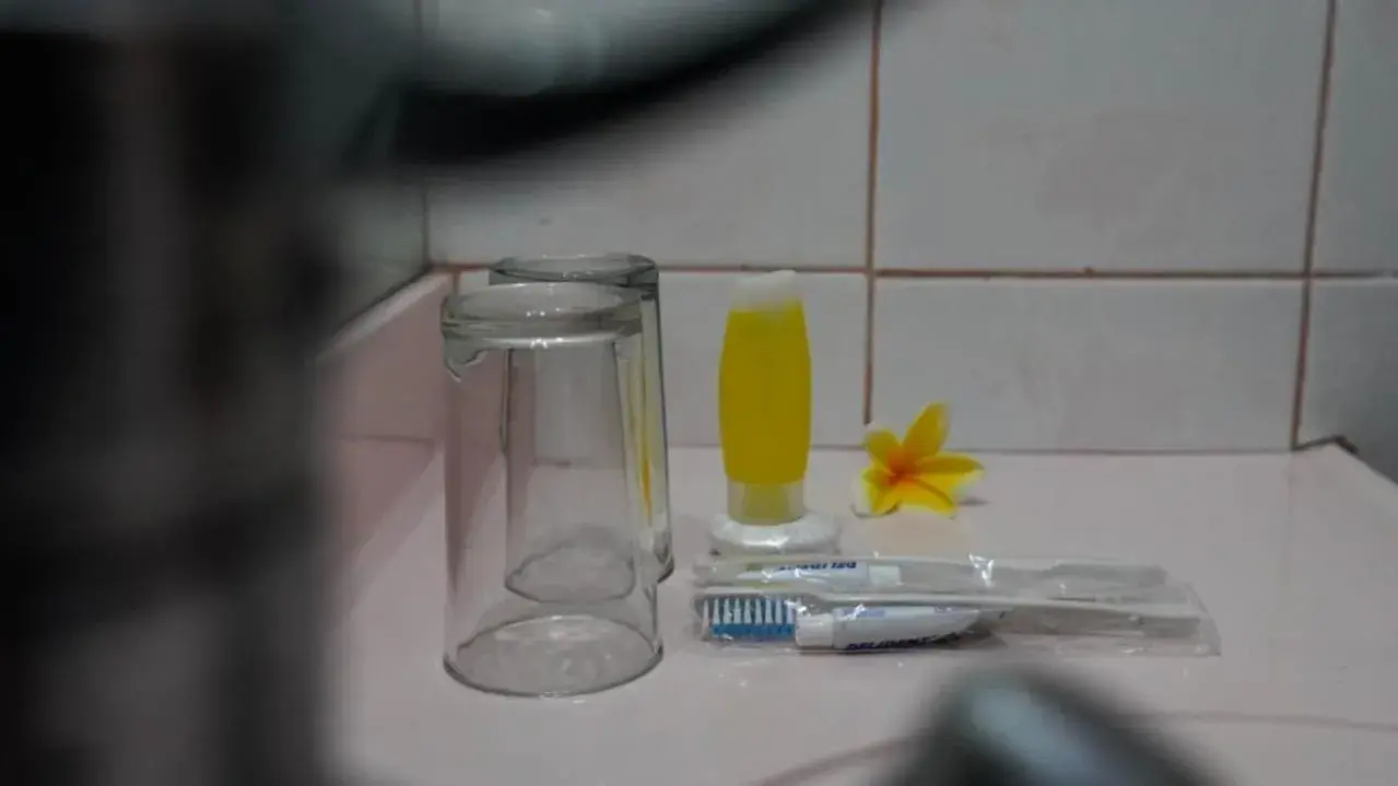 Economy Twin Room in Hotel pondok putri Economy Twin Room in Hotel pondok putri