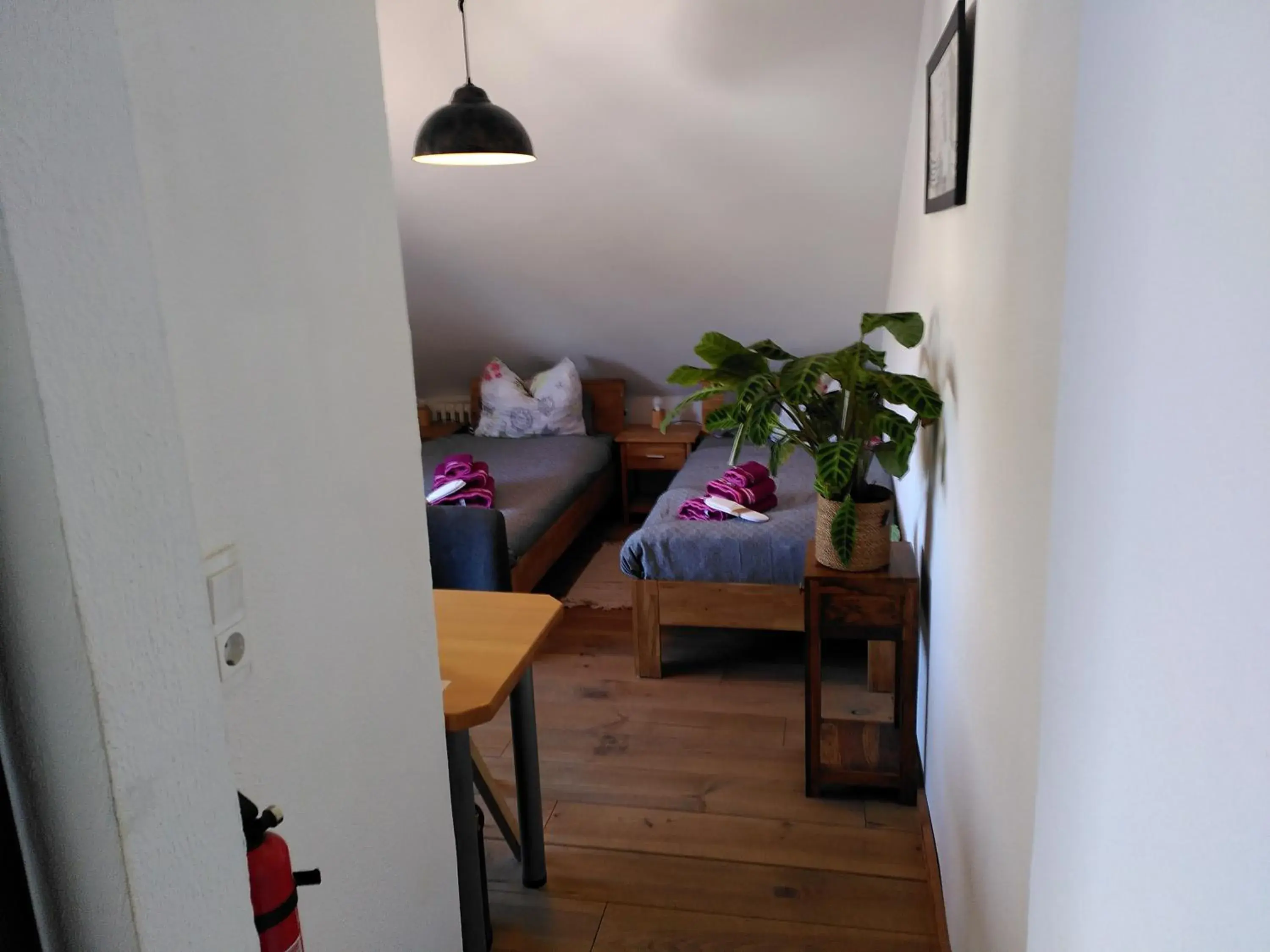 Double or Twin Room with Private Bathroom - single occupancy in ZUR POST - HÜLCHRATH Double or Twin Room with Private Bathroom - single occupancy in ZUR POST - HÜLCHRATH