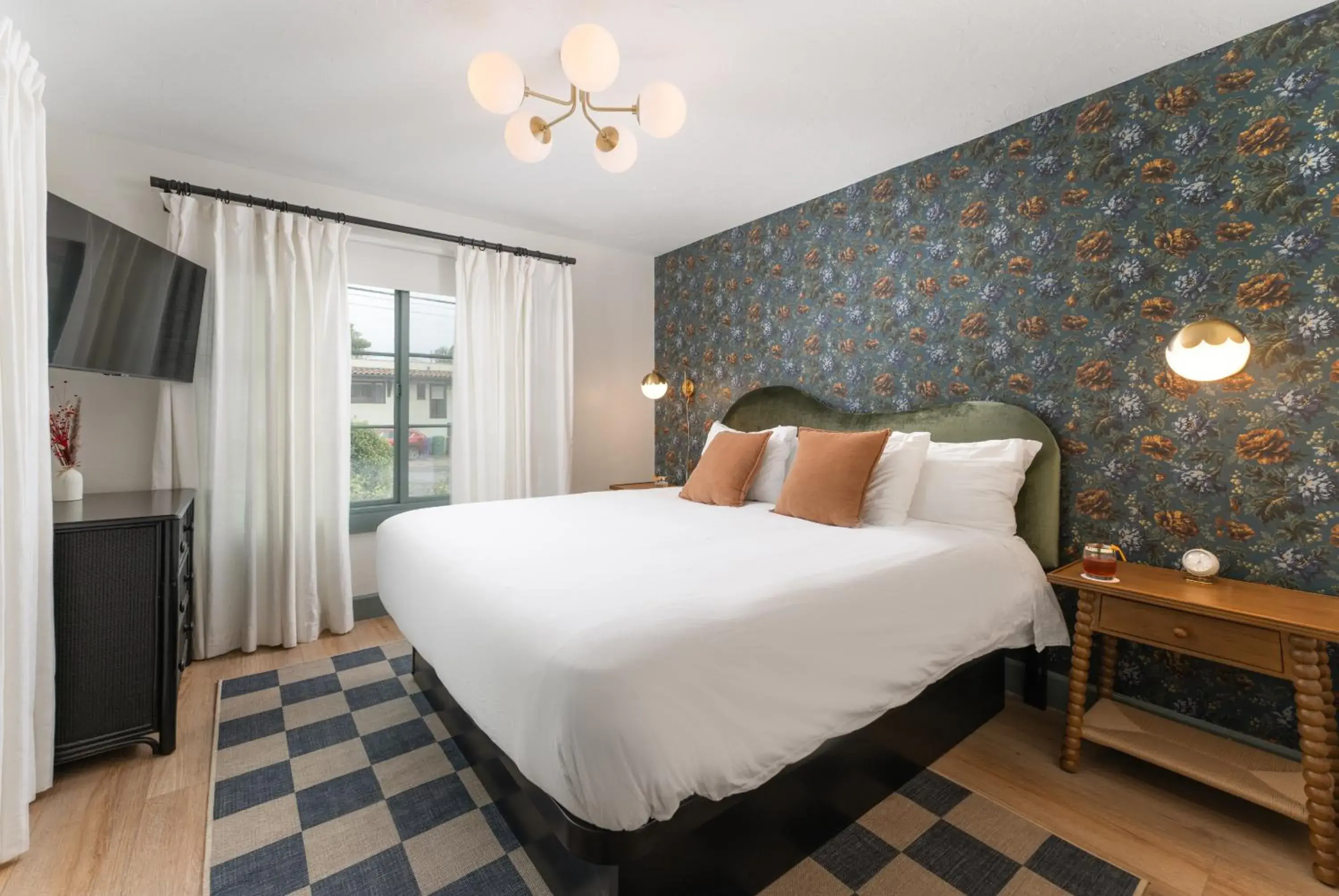 Suite in Petit Soleil - Bed, Breakfast and Bar Suite in Petit Soleil - Bed, Breakfast and Bar