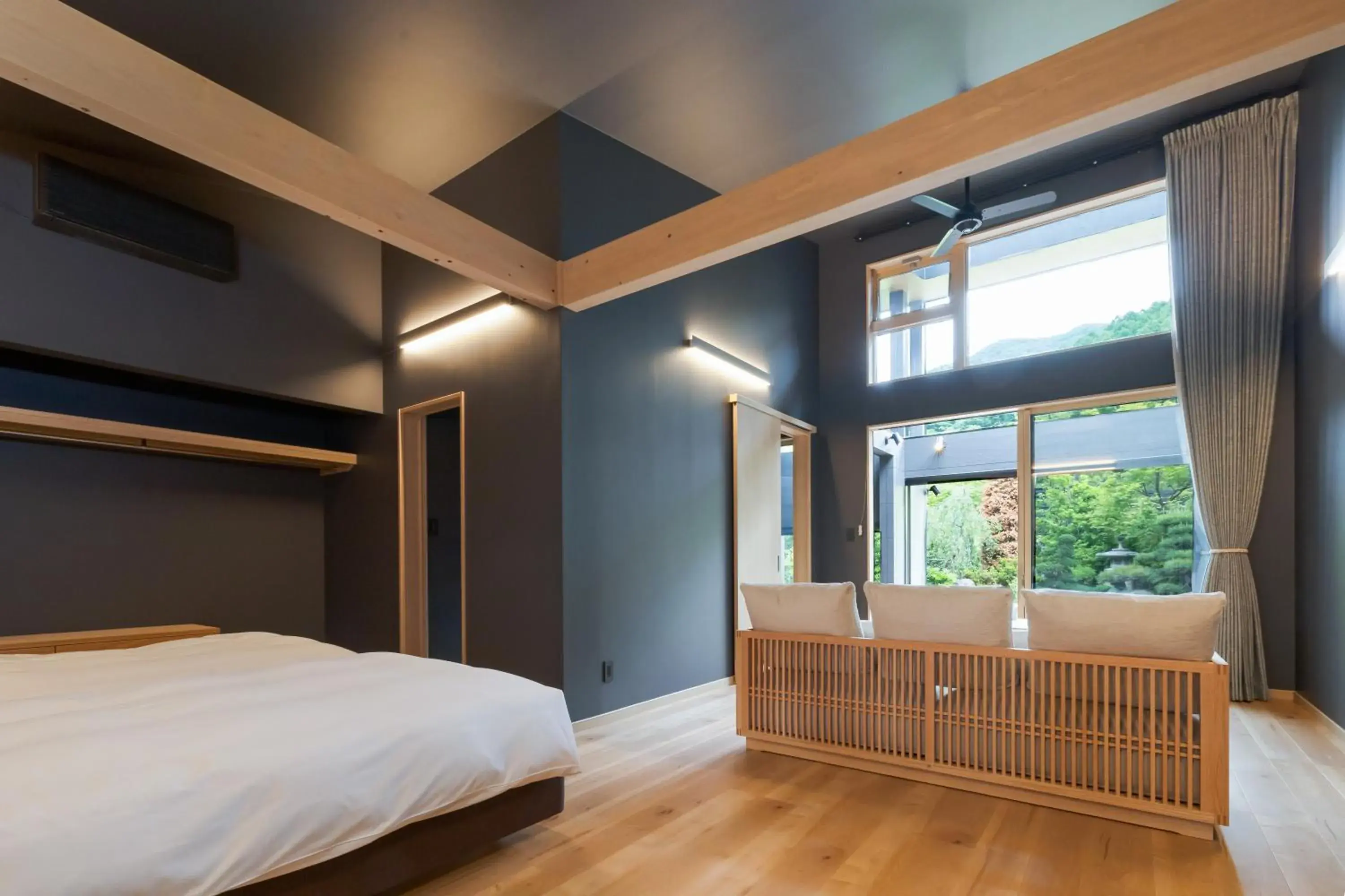 Modern Twin Room in 7c villa and winery Modern Twin Room in 7c villa and winery