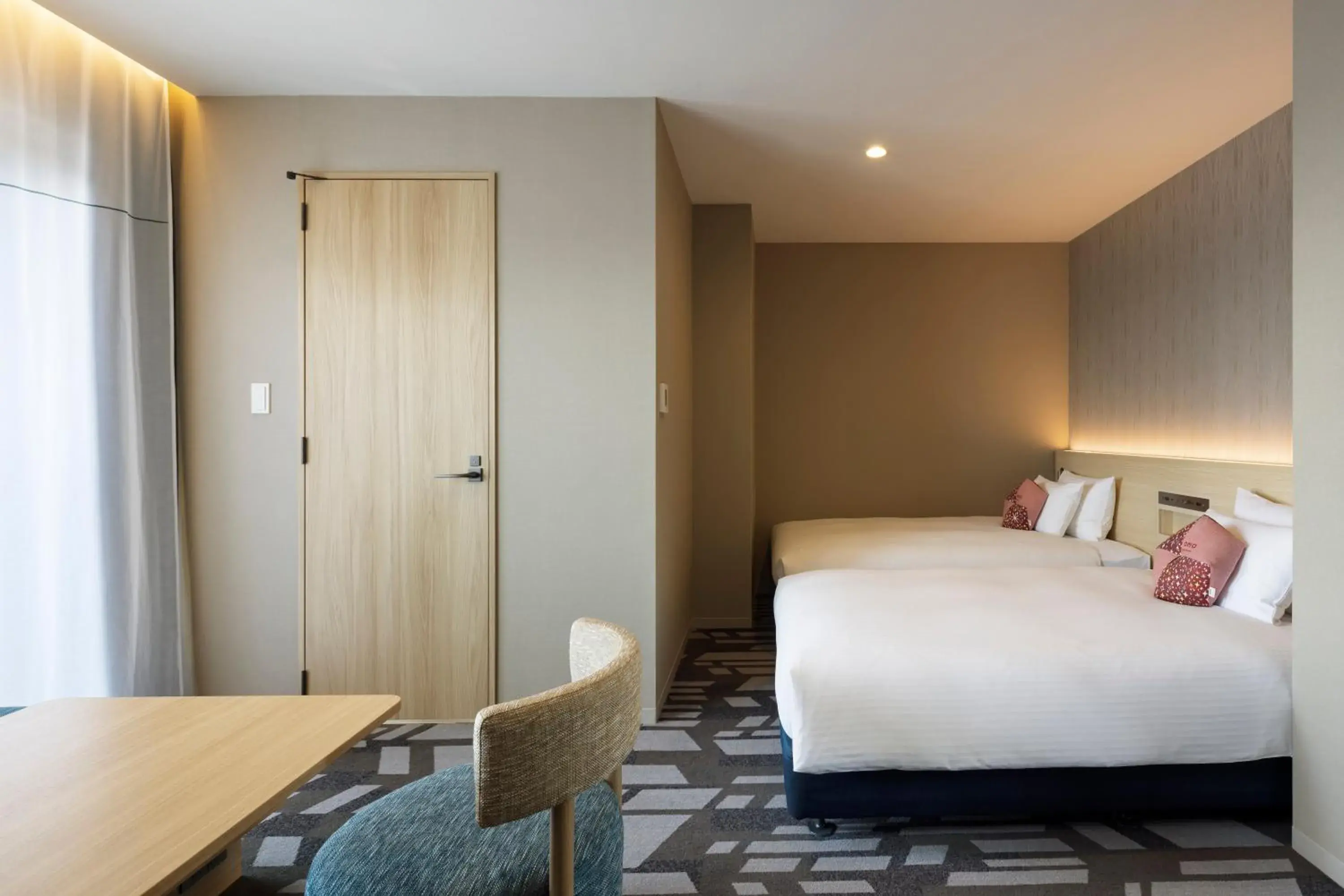 View Bath Twin Room with sofa bed in OMO5 Hakodate by Hoshino Resorts View Bath Twin Room with sofa bed in OMO5 Hakodate by Hoshino Resorts