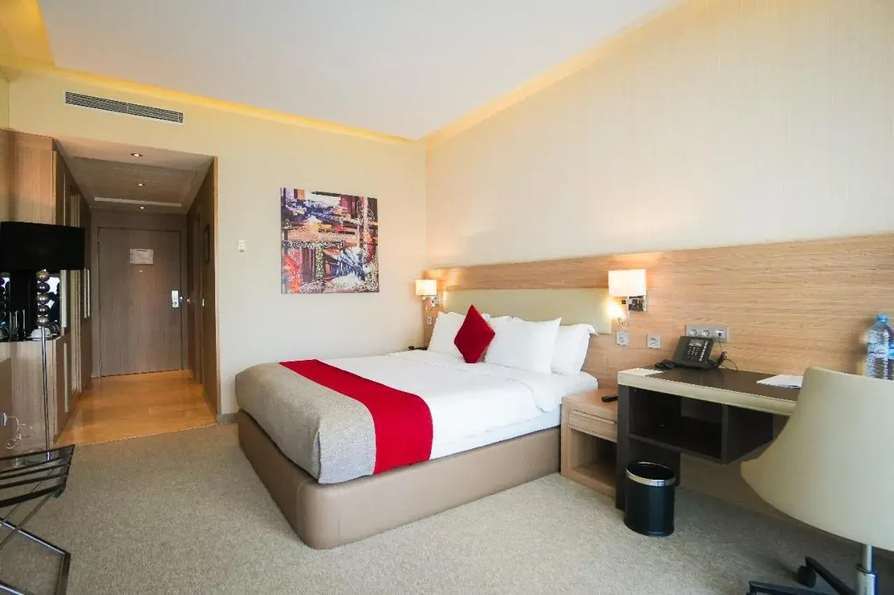 King Room in Royal Tulip City Center King Room in Royal Tulip City Center