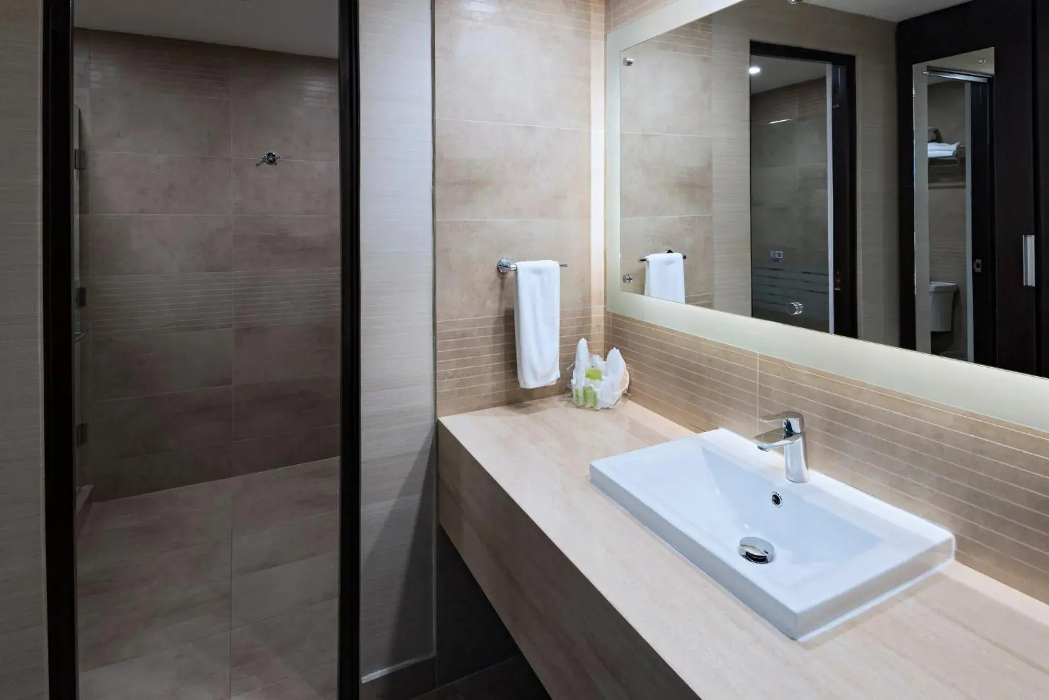 Standard Room in Holiday Inn Guatemala by IHG Standard Room in Holiday Inn Guatemala by IHG