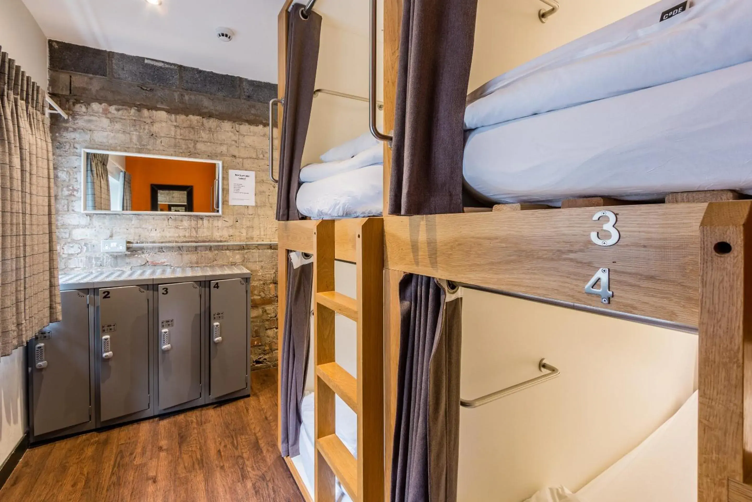 Pod in a 4-Bed Female Dormitory in CoDE POD - The LoFT - Edinburgh Pod in a 4-Bed Female Dormitory in CoDE POD - The LoFT - Edinburgh