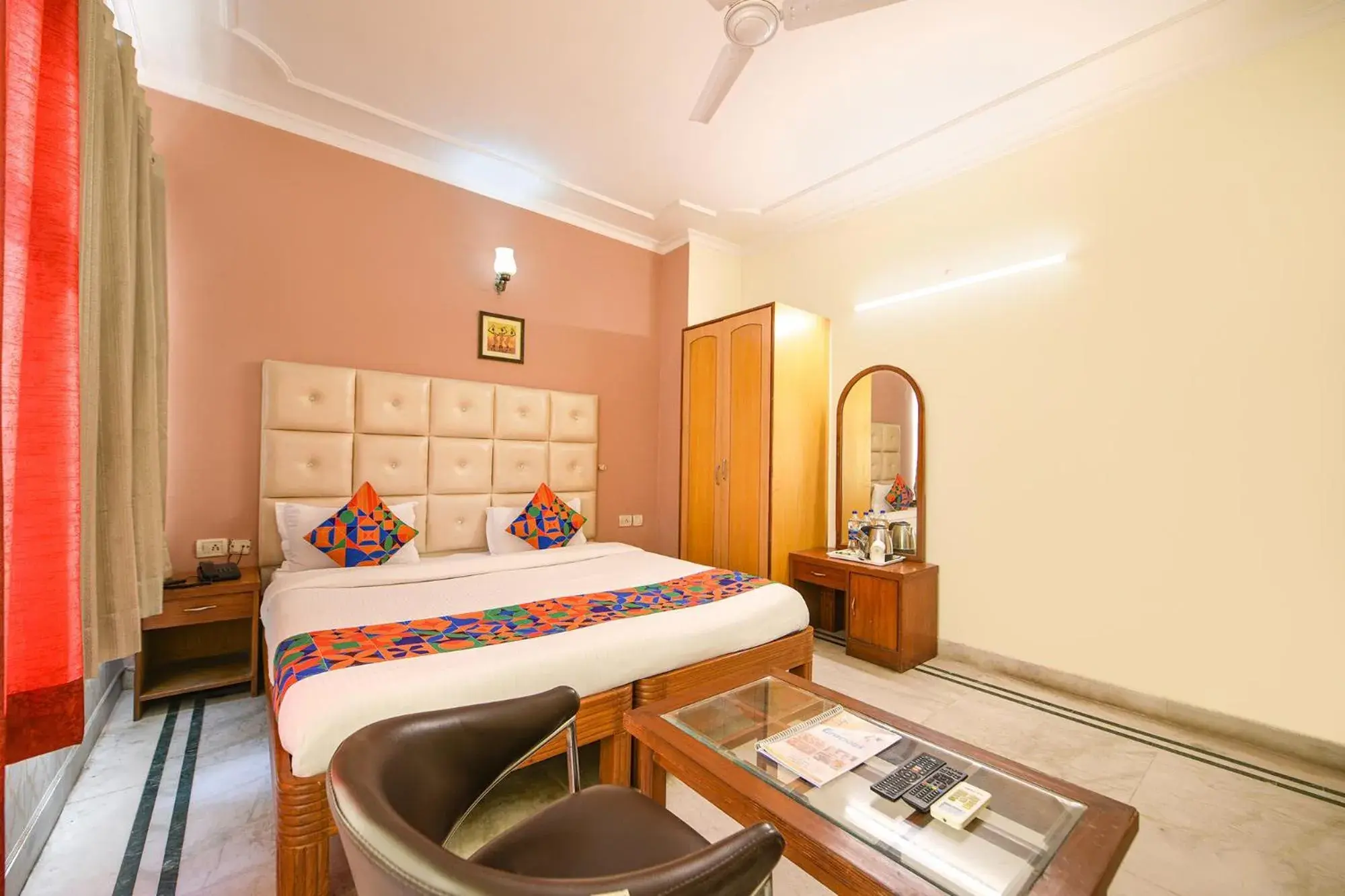 Superior Double Room - single occupancy in FabHotel Gracious Inn Superior Double Room - single occupancy in FabHotel Gracious Inn