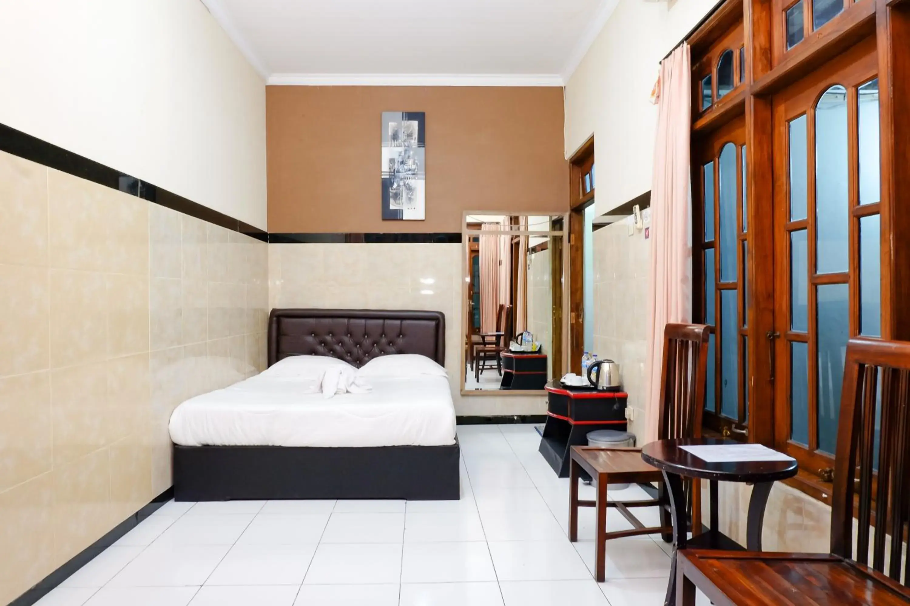 Queen Room with Balcony in Dya Hotel Boyolali Queen Room with Balcony in Dya Hotel Boyolali