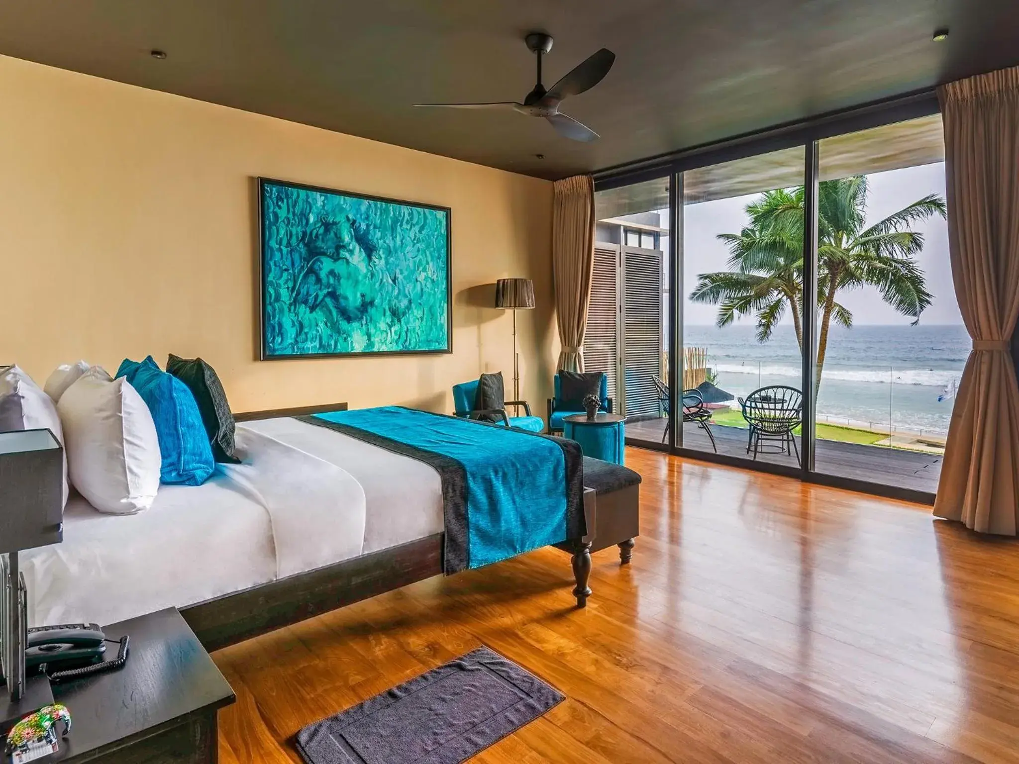 Deluxe Double Room with Sea View in DORMERO Hotel Sri Lanka Hikkaduwa Beach Deluxe Double Room with Sea View in DORMERO Hotel Sri Lanka Hikkaduwa Beach