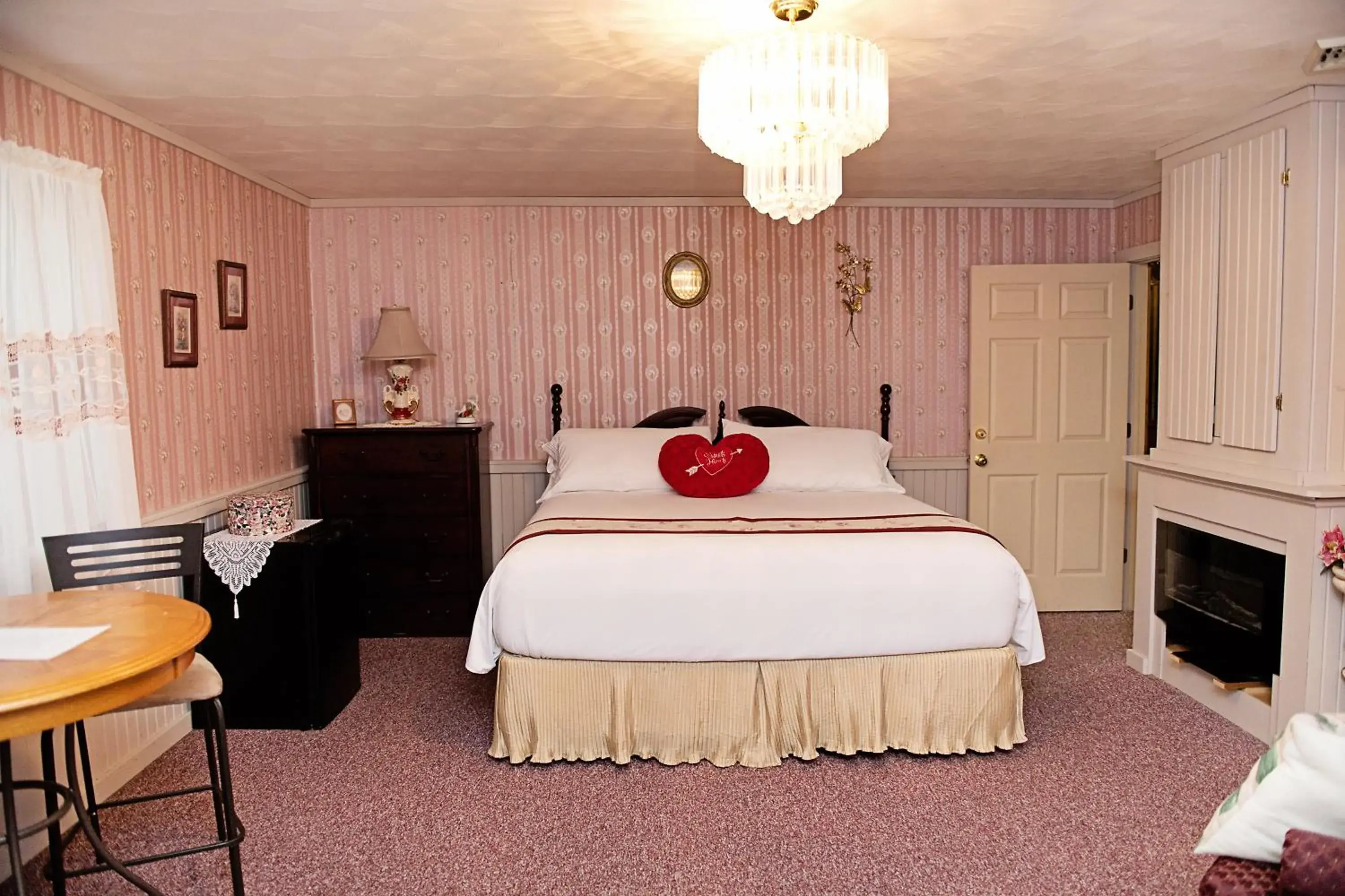 Double Room with Garden View - single occupancy in Berry Patch BnB Double Room with Garden View - single occupancy in Berry Patch BnB