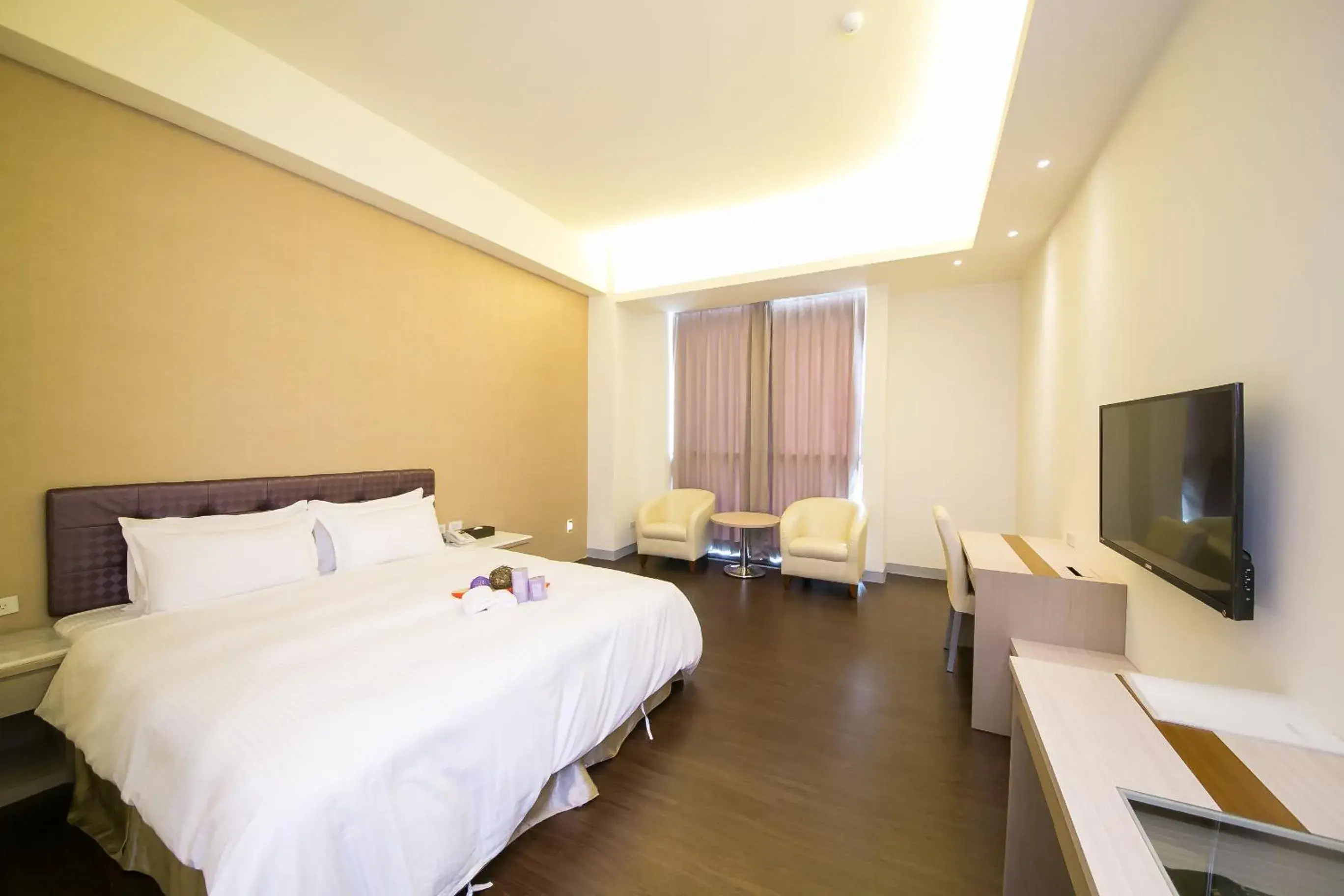 Deluxe King Room in Sunseed International Villa Hotel Deluxe King Room in Sunseed International Villa Hotel