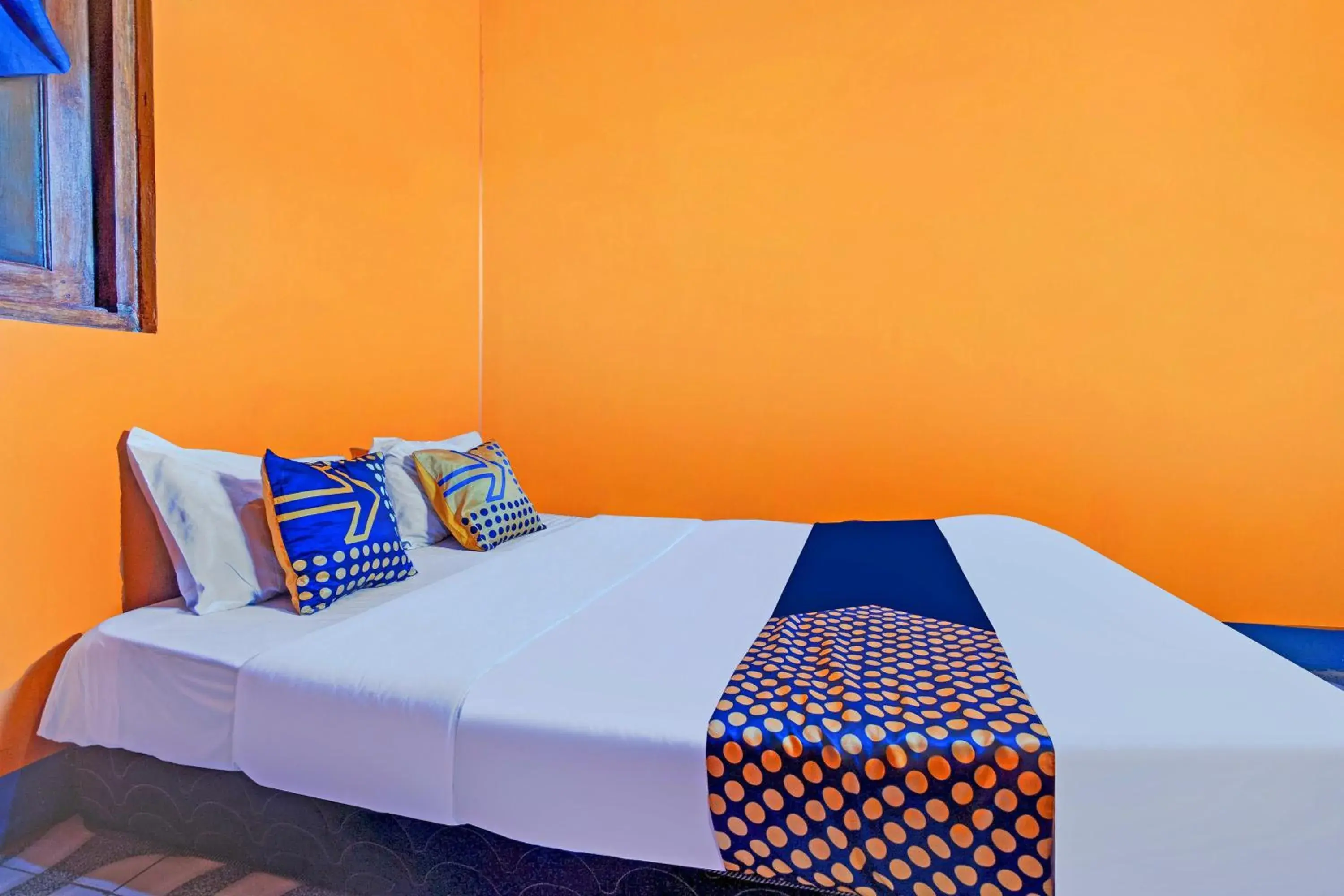 Budget Double Room in Hotel O Wisma Dua Putra Syariah Budget Double Room in Hotel O Wisma Dua Putra Syariah