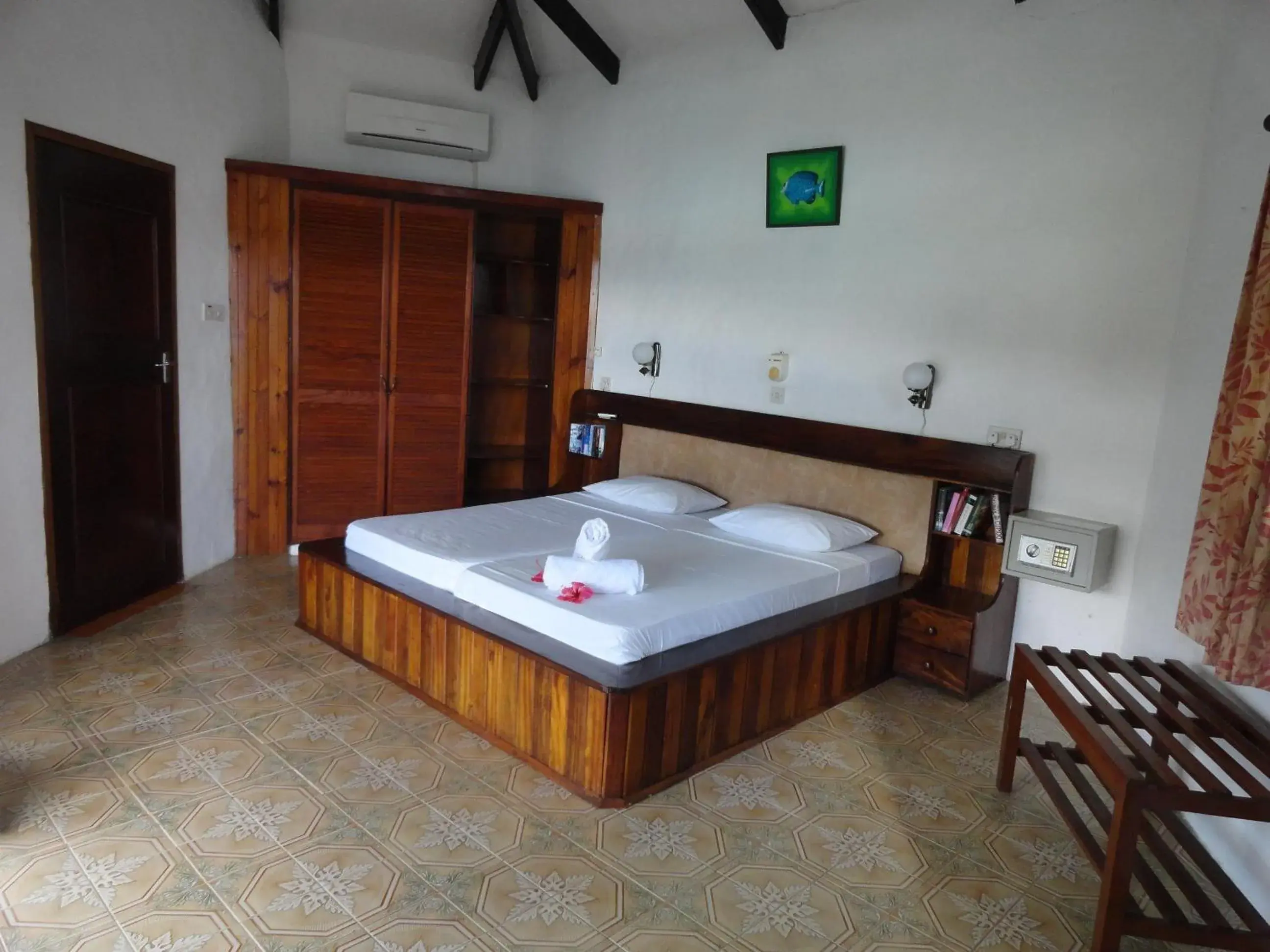 Standard Room in Lazare Picault Hotel Standard Room in Lazare Picault Hotel