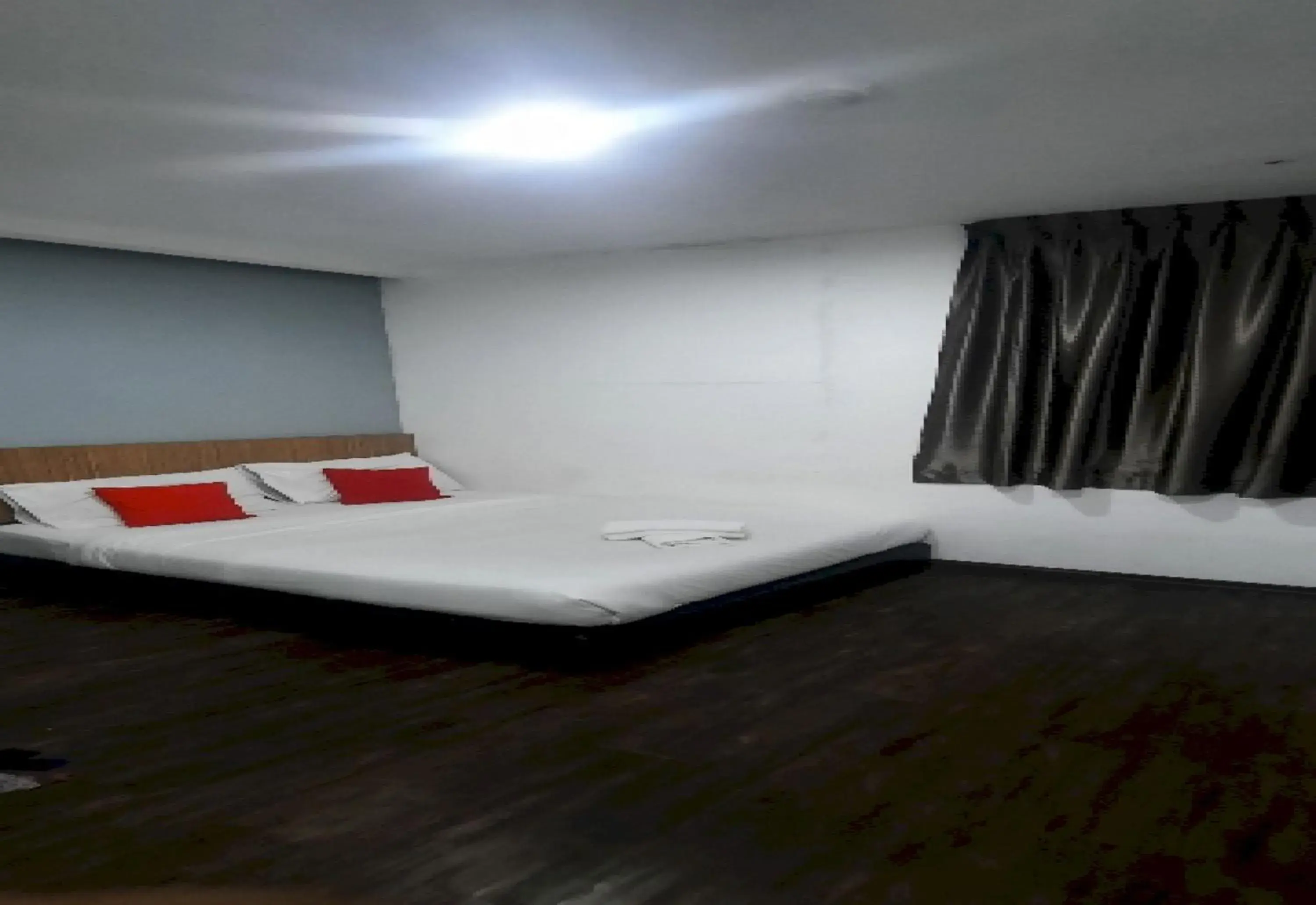 Deluxe Double Room in Super OYO 90724 Rg Hotel Deluxe Double Room in Super OYO 90724 Rg Hotel