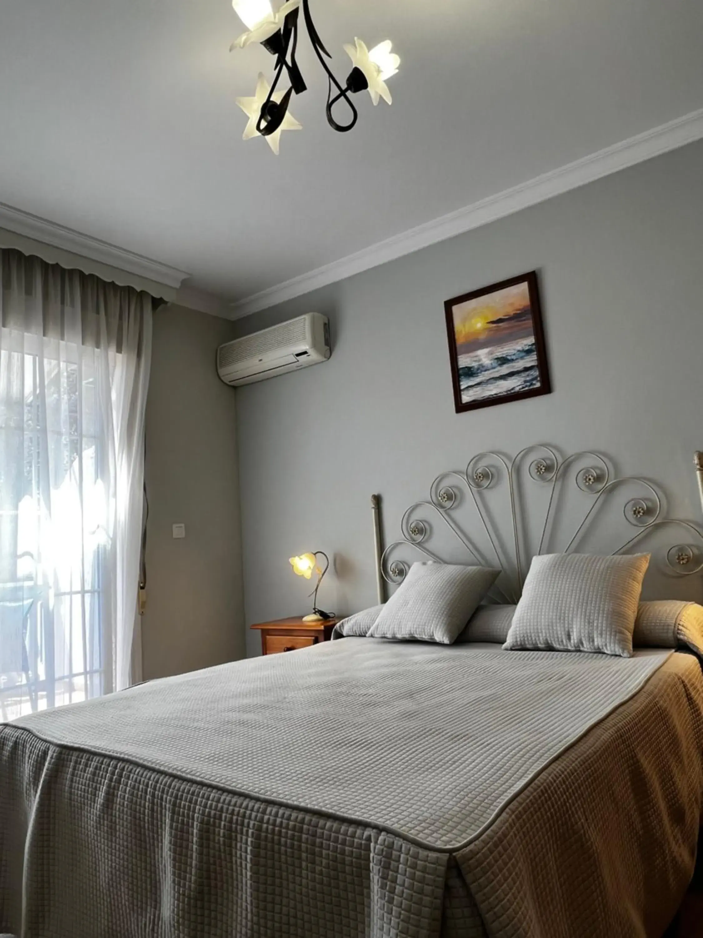 Double Room with Mountain View in Hotel Arco del Sol Double Room with Mountain View in Hotel Arco del Sol