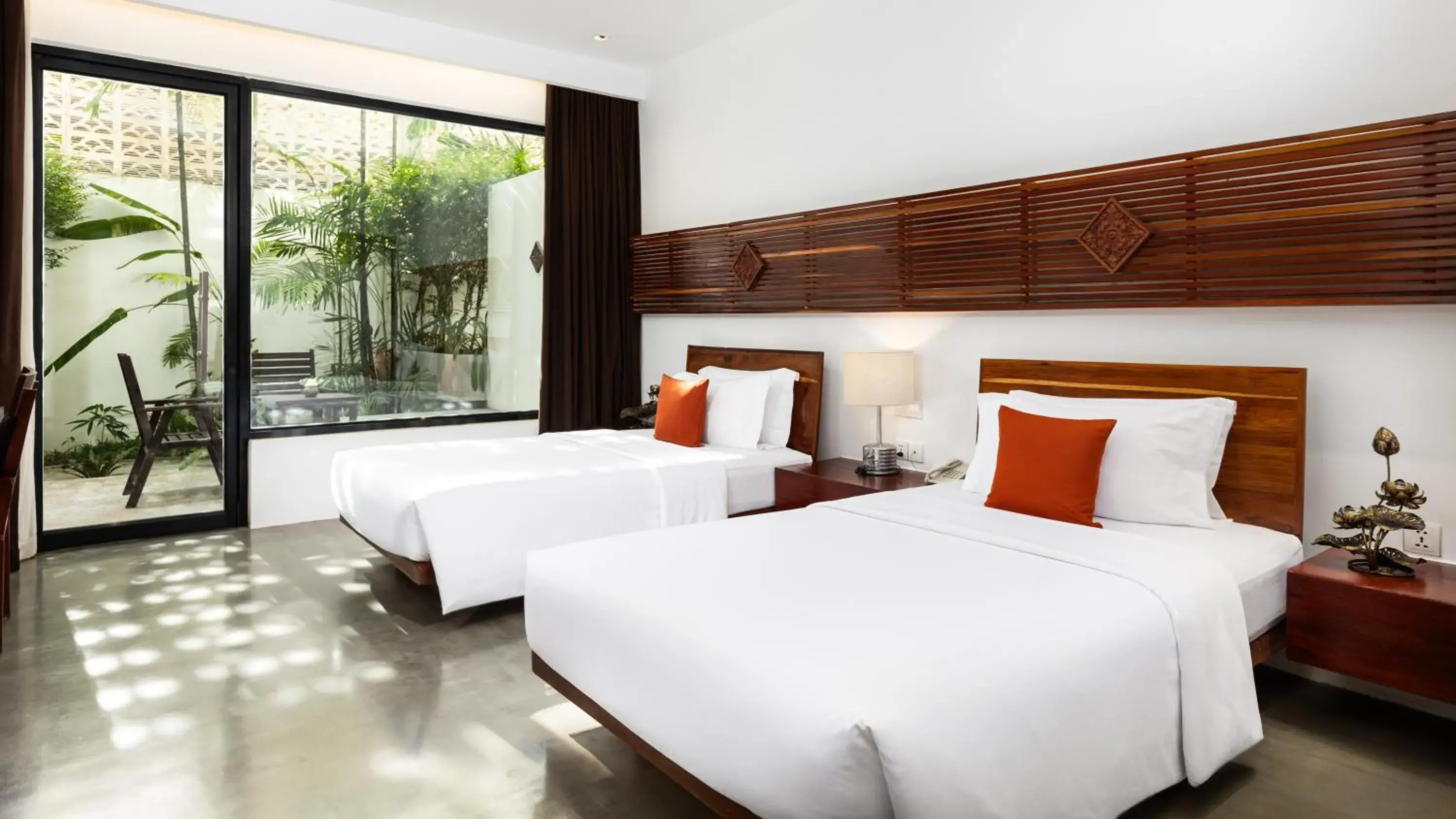 Deluxe Twin Private Garden in Lynnaya Urban River Resort Deluxe Twin Private Garden in Lynnaya Urban River Resort