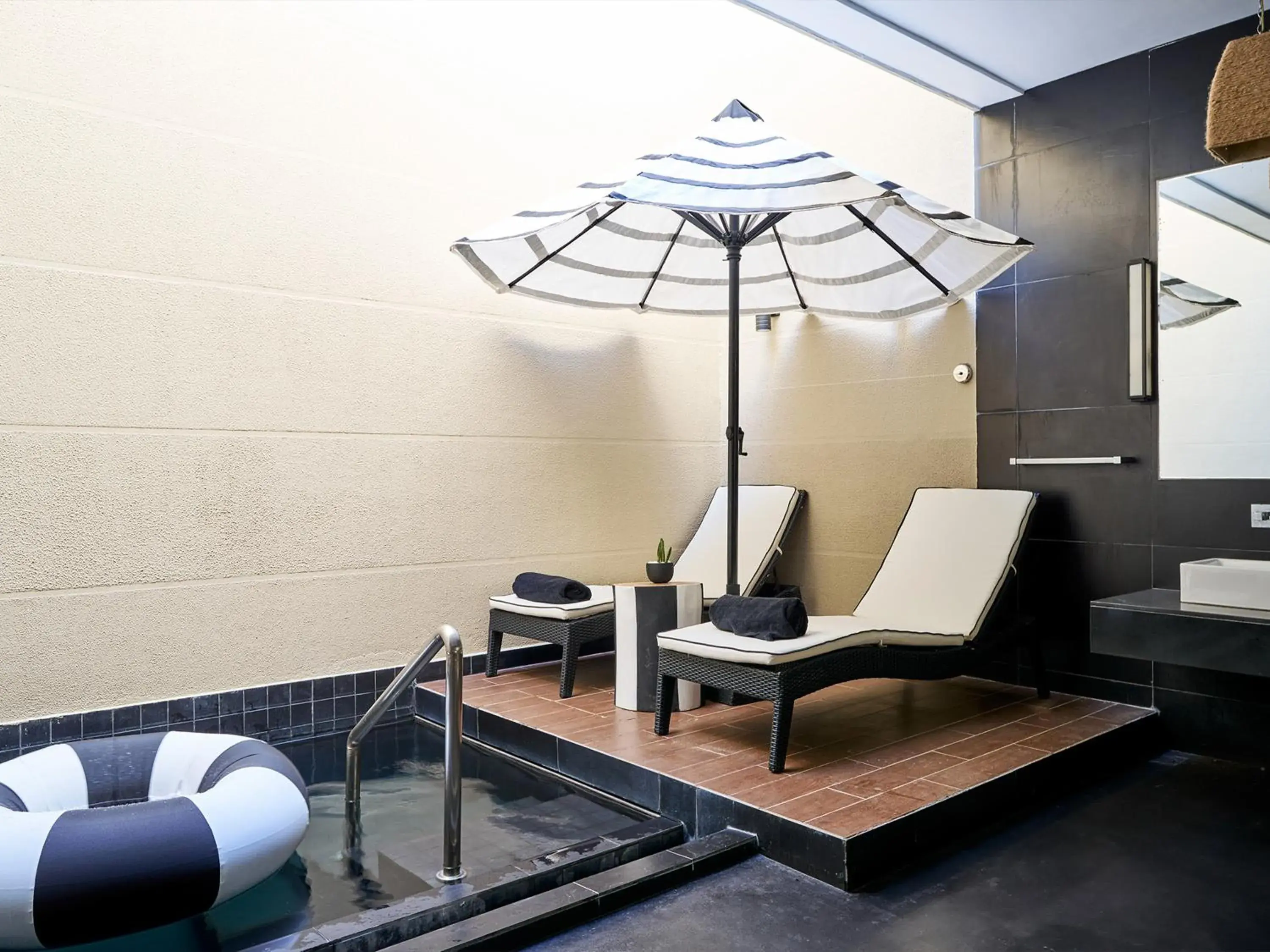 Private Pool Pavilion in Sun Siyam Pasikudah Private Pool Pavilion in Sun Siyam Pasikudah