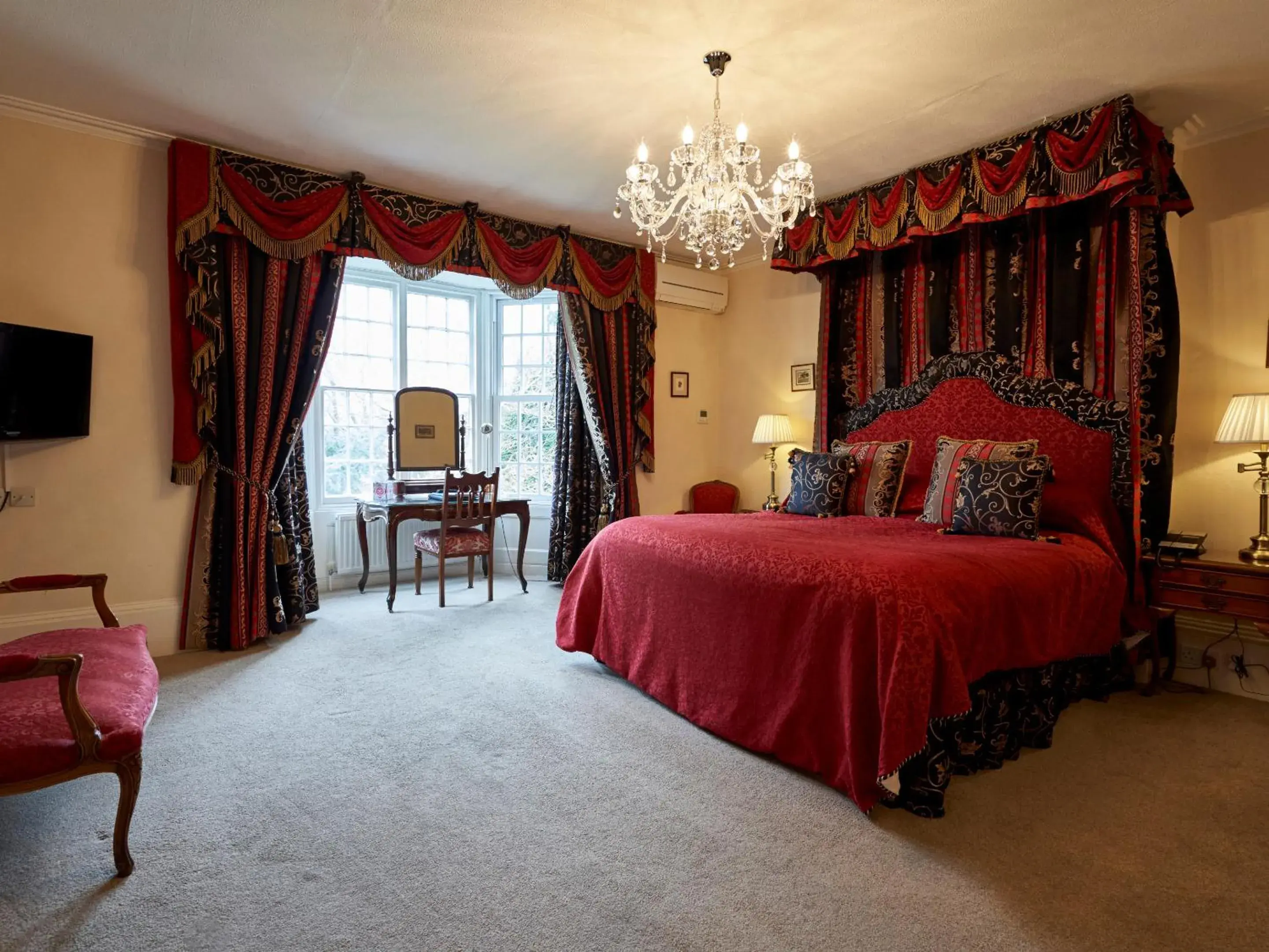 Deluxe Room - single occupancy in Hempstead House Hotel & Restaurant Deluxe Room - single occupancy in Hempstead House Hotel & Restaurant