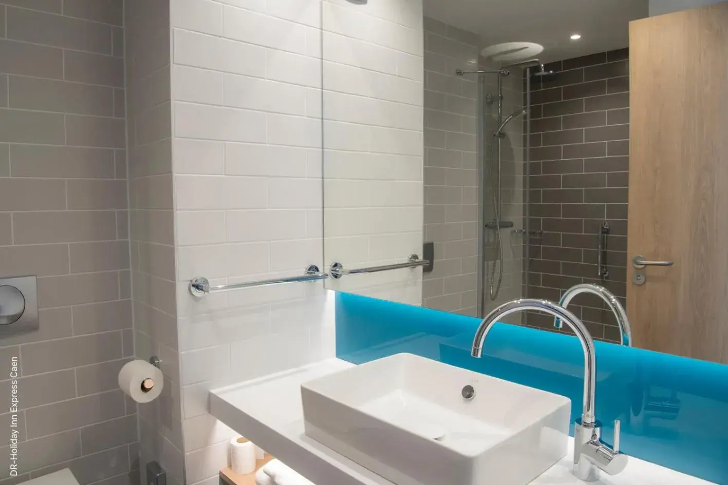 Standard Twin Room - Free Breakfast in Holiday Inn Express Caen Epron by IHG Standard Twin Room - Free Breakfast in Holiday Inn Express Caen Epron by IHG