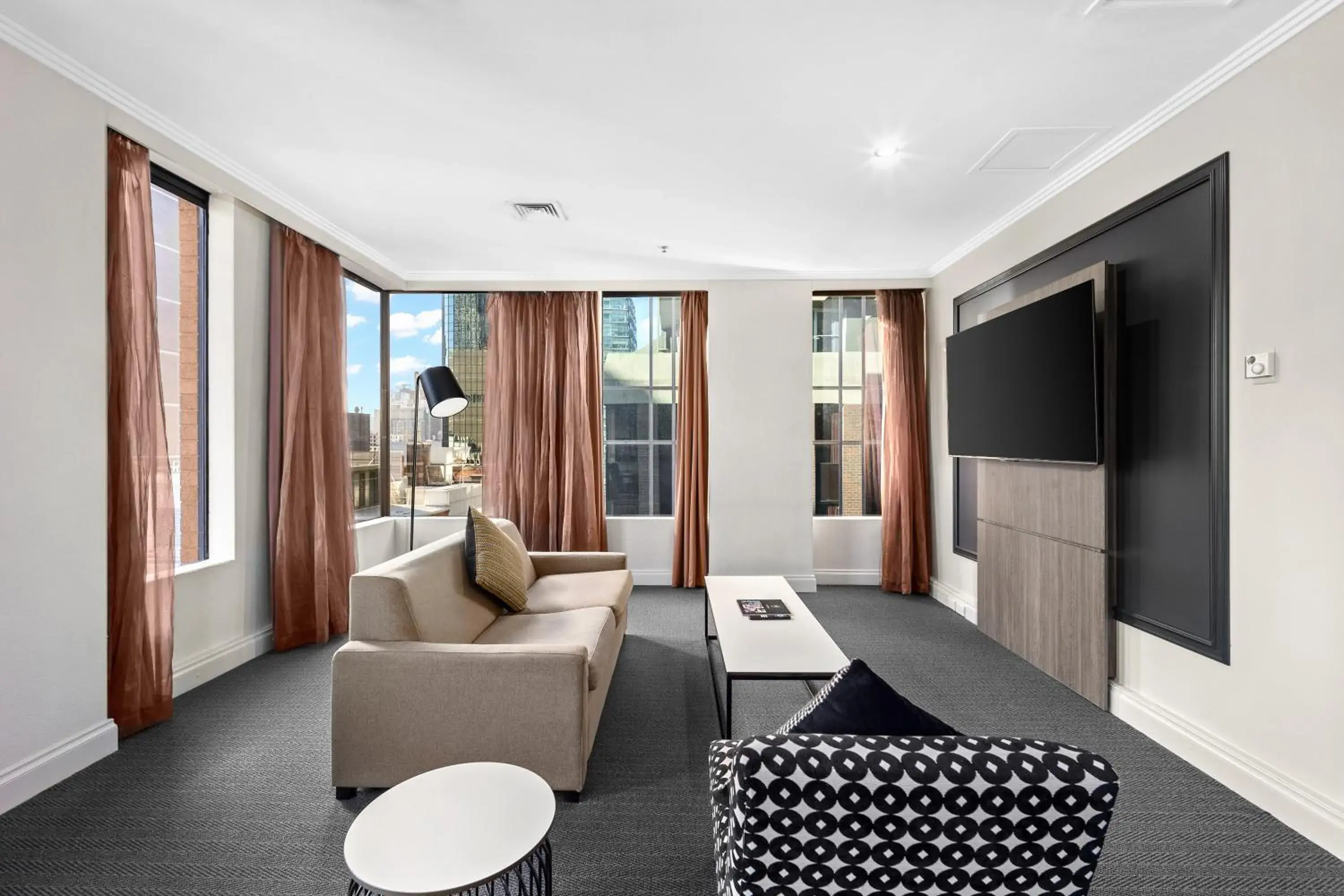 Signature One-Bedroom Apartment in Melbourne City Suites Signature One-Bedroom Apartment in Melbourne City Suites