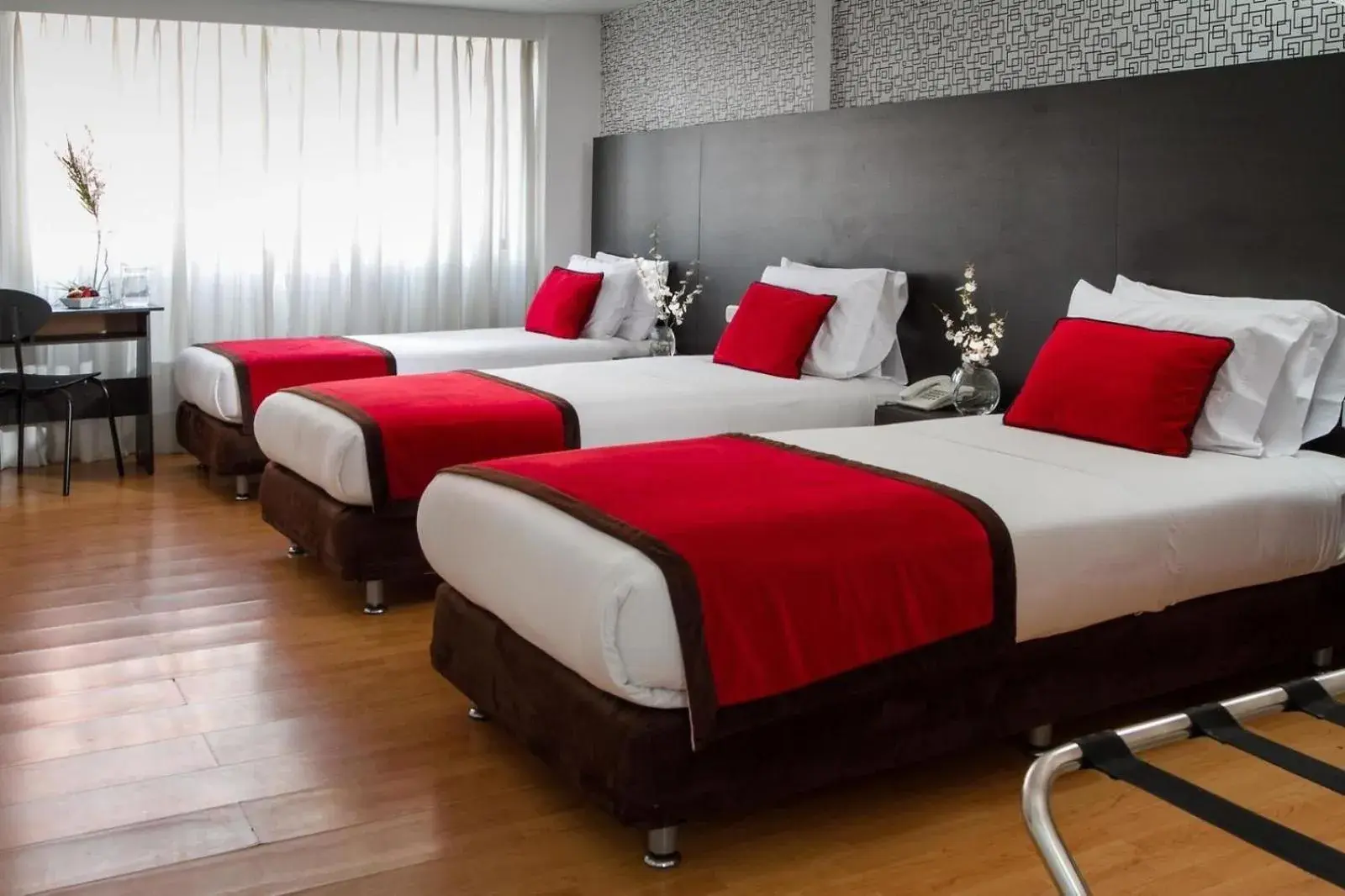 Triple Room in Hospedium Hotel Bogotá Urban Javeriana Triple Room in Hospedium Hotel Bogotá Urban Javeriana