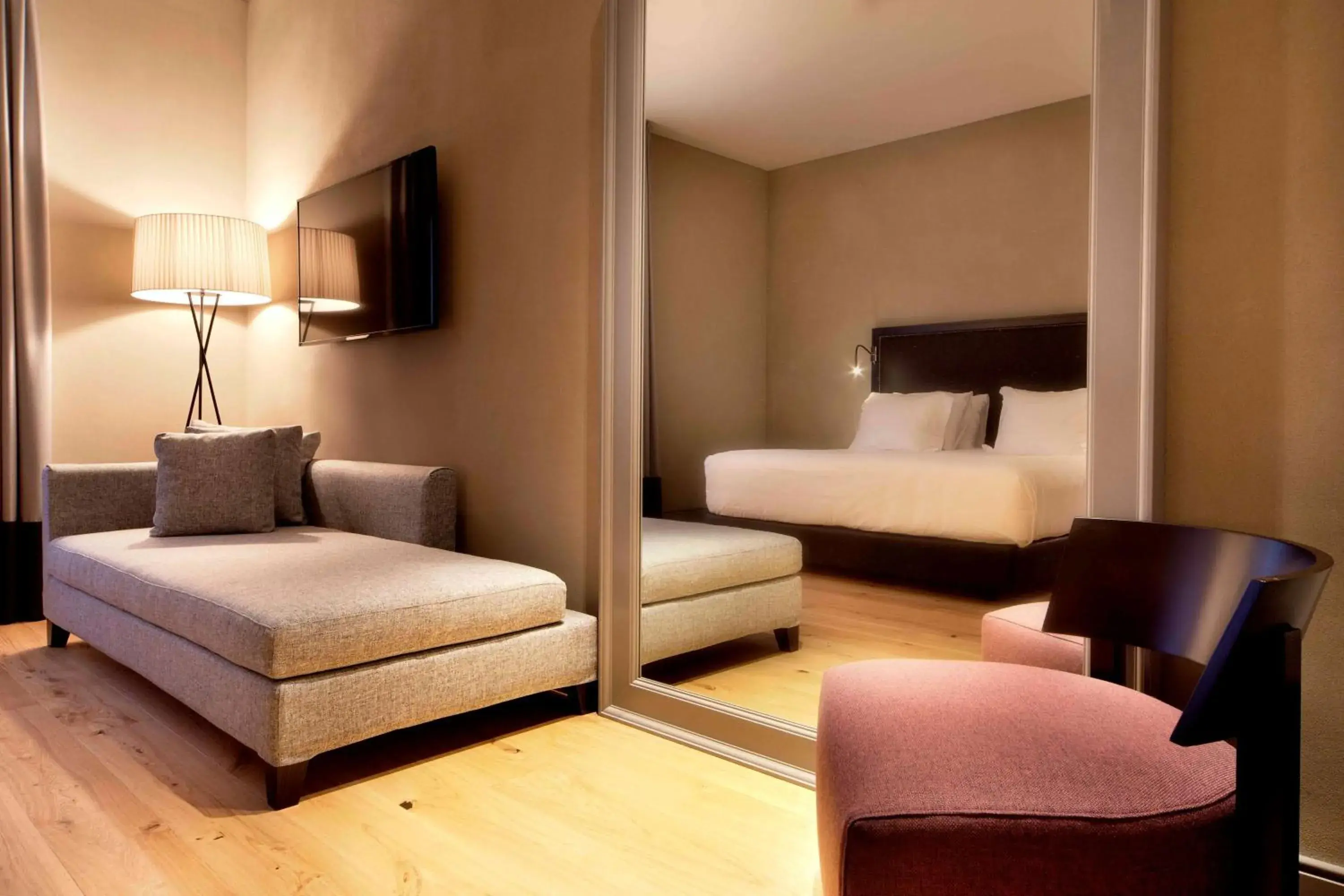 Premium Double or Twin Room in NH Collection Torino Piazza Carlina Premium Double or Twin Room in NH Collection Torino Piazza Carlina