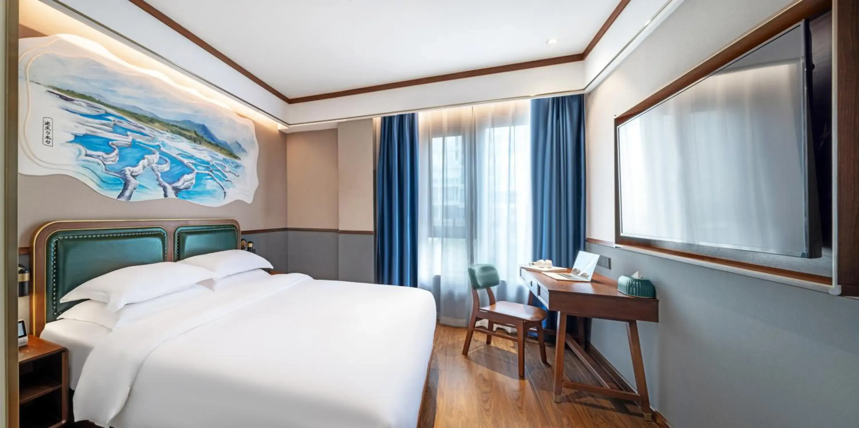 Business Queen Room in Nostalgia S Hotel Kunming Old Street 时光漫步S酒店 昆明火车北站穿心鼓楼地铁站店 Free fresh ground coffee,Free laundry service Business Queen Room in Nostalgia S Hotel Kunming Old Street 时光漫步S酒店 昆明火车北站穿心鼓楼地铁站店 Free fresh ground coffee,Free laundry service