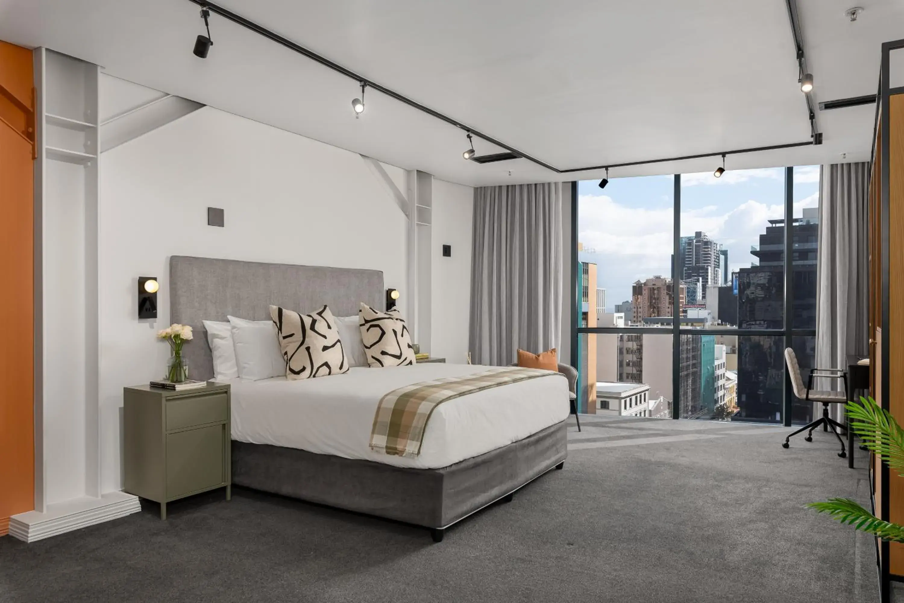 Double or Twin Room with City View in Neighbourgood Loop Street Double or Twin Room with City View in Neighbourgood Loop Street