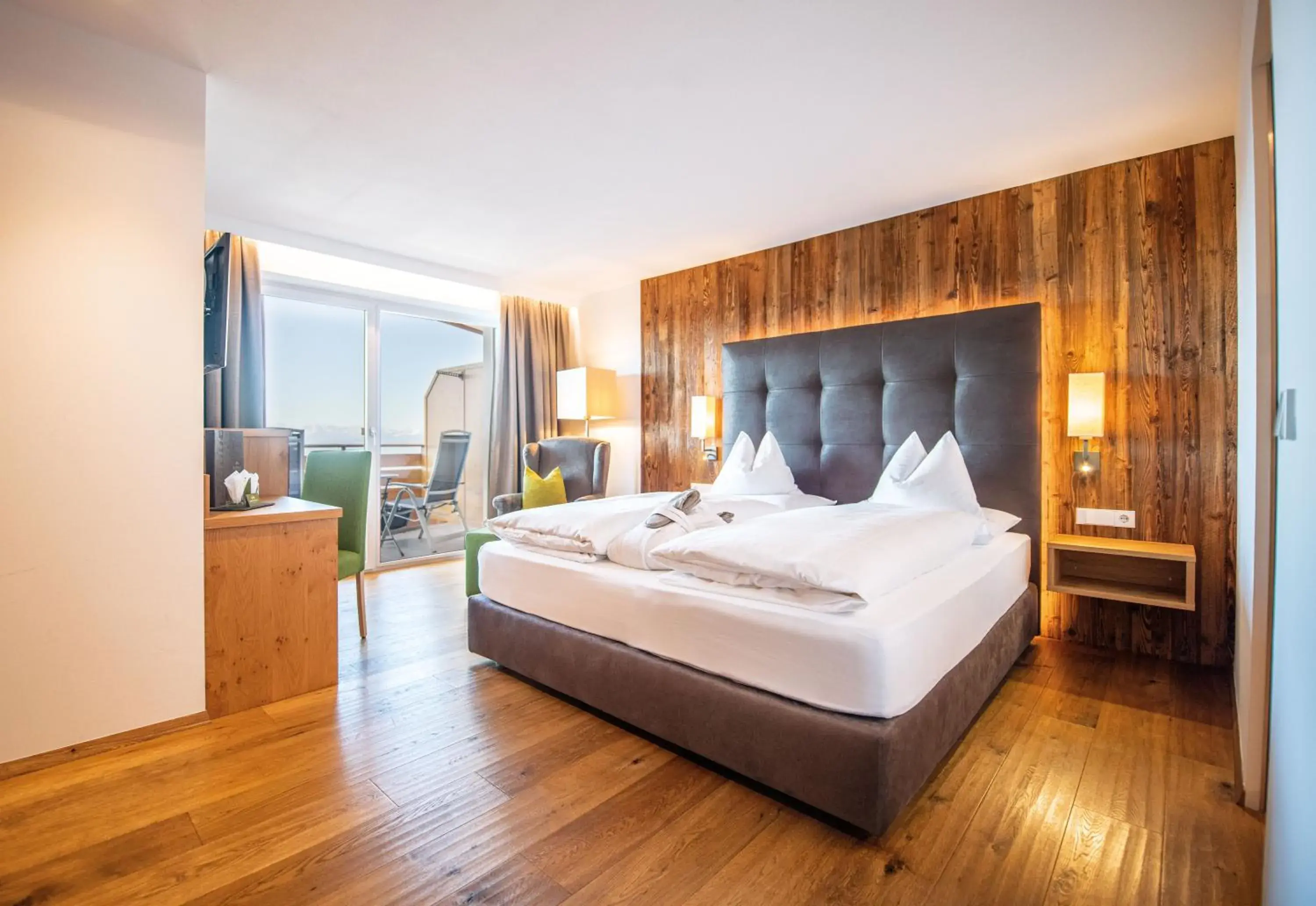 Superior Double Room in Hotel DAS ROYAL in Obereggen Superior Double Room in Hotel DAS ROYAL in Obereggen