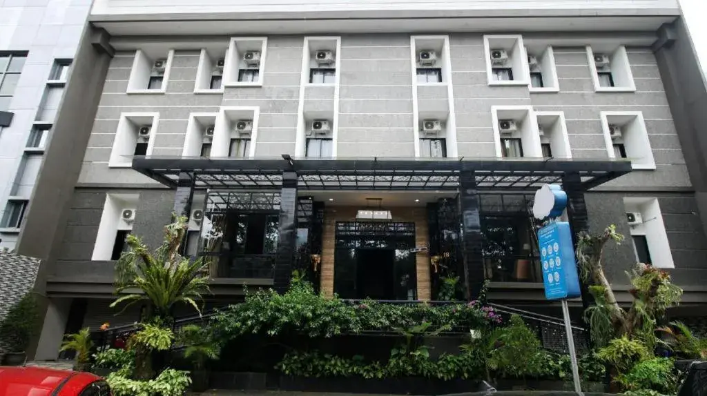 Arotel BSD Arotel BSD