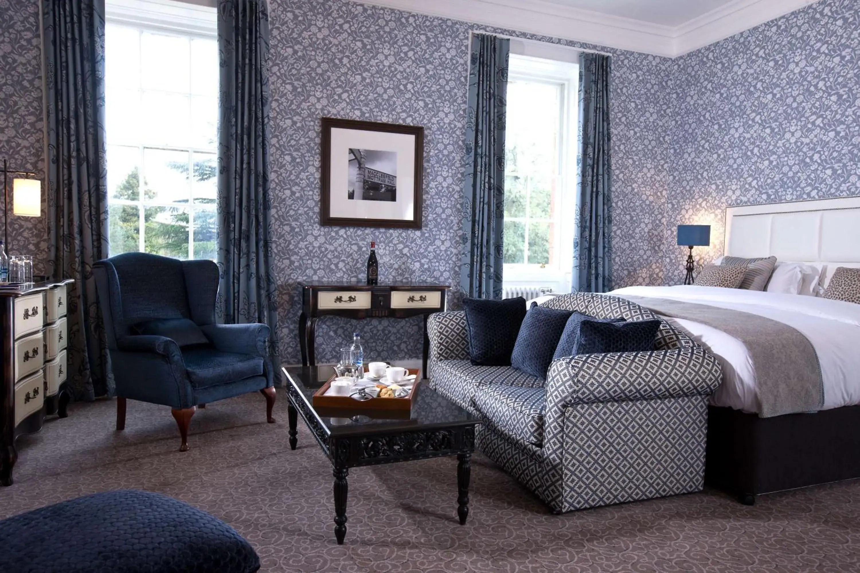 Luxe Room King or Twin Room in Mottram Hall Luxe Room King or Twin Room in Mottram Hall