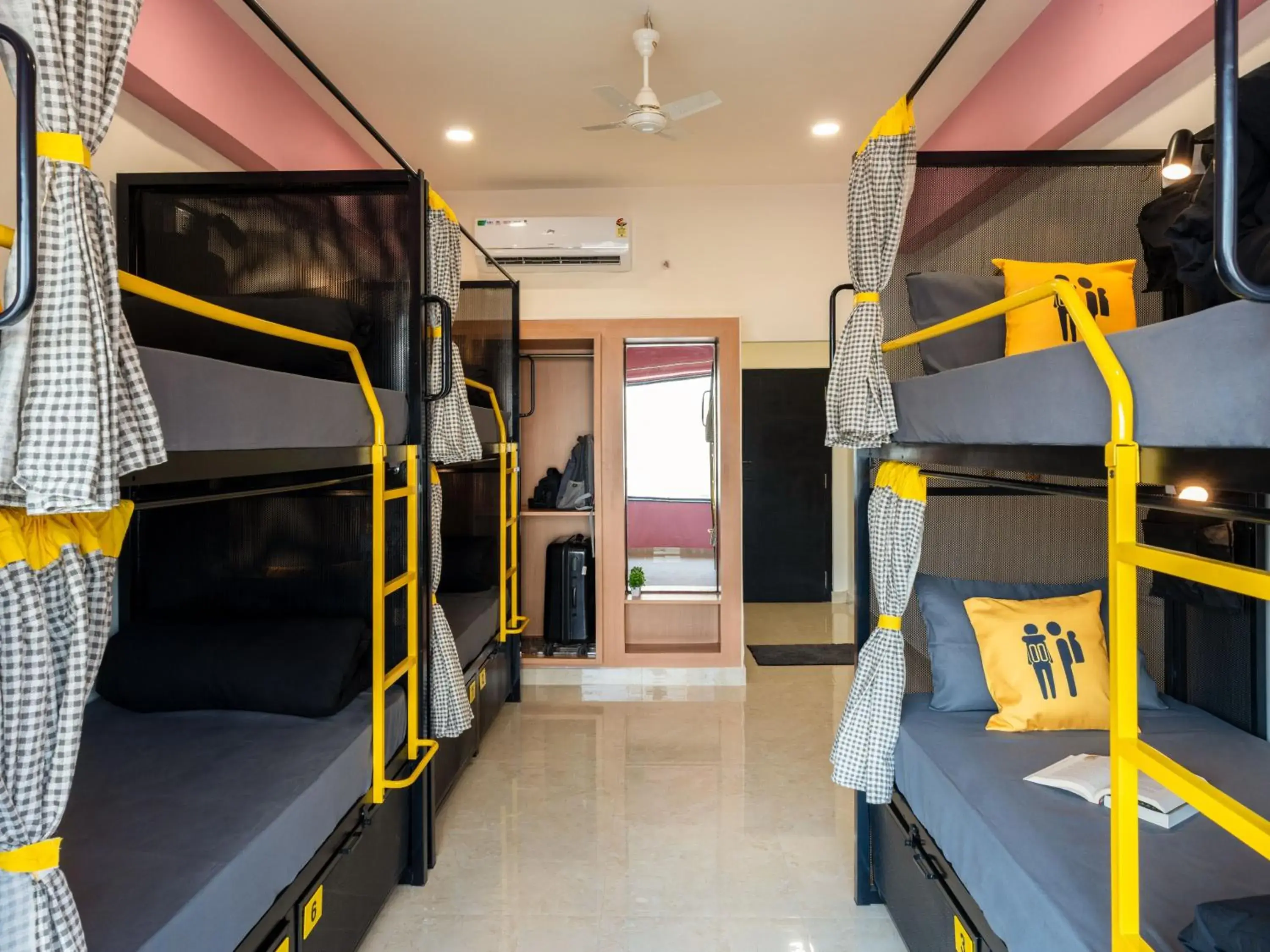 Bed in 6-Bed Female Dormitory Room in The Hosteller Jaipur, MI Road Bed in 6-Bed Female Dormitory Room in The Hosteller Jaipur, MI Road