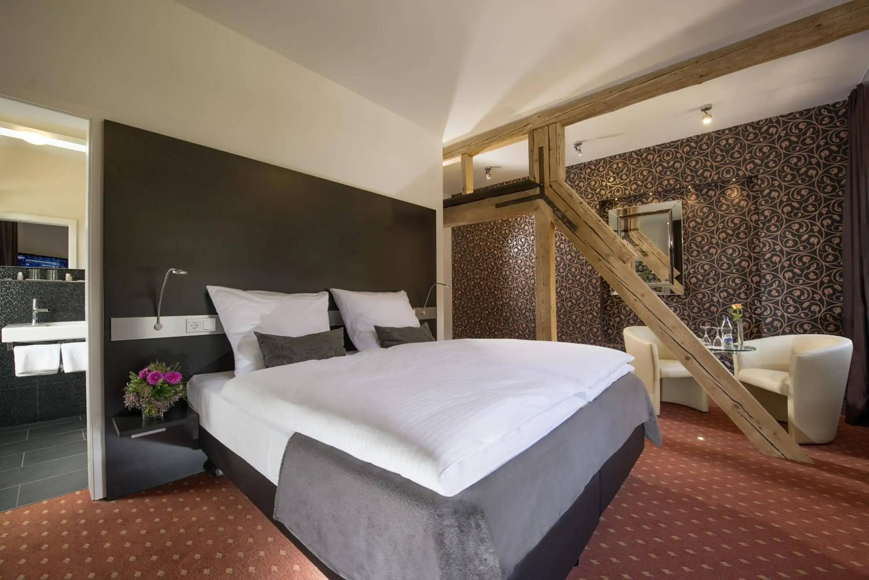 Superior King Room - single occupancy in Hotel Landgasthof König von Preussen Superior King Room - single occupancy in Hotel Landgasthof König von Preussen