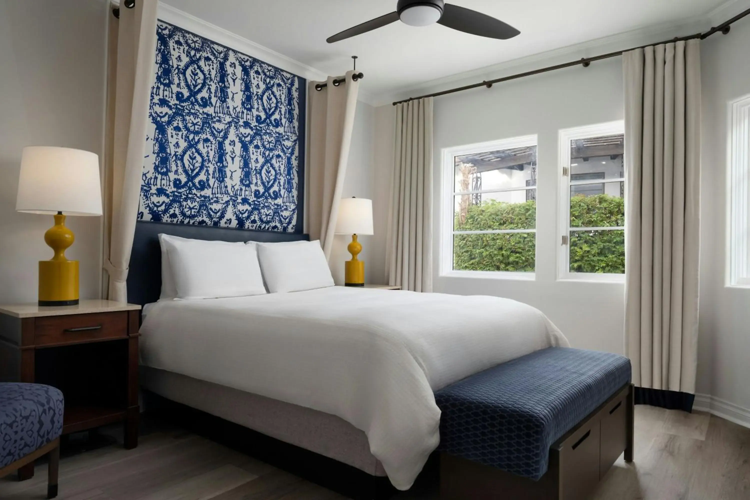 One-Bedroom Queen Suite (No Resort Fees) in Triada Palm Springs, Autograph Collection One-Bedroom Queen Suite (No Resort Fees) in Triada Palm Springs, Autograph Collection