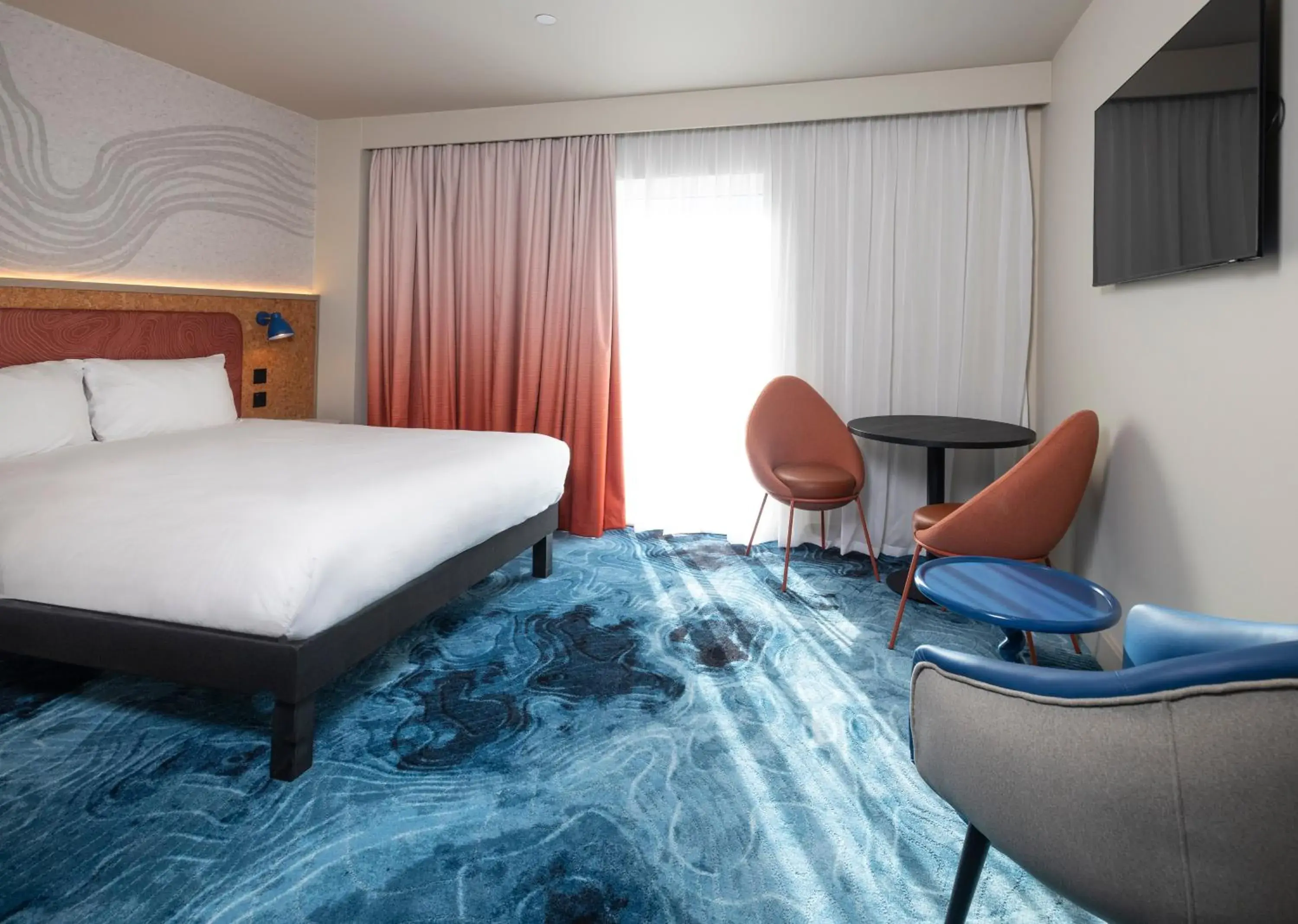 Superior Double Room with King Bed and Kitchenette in ibis Styles Burton On Trent Superior Double Room with King Bed and Kitchenette in ibis Styles Burton On Trent