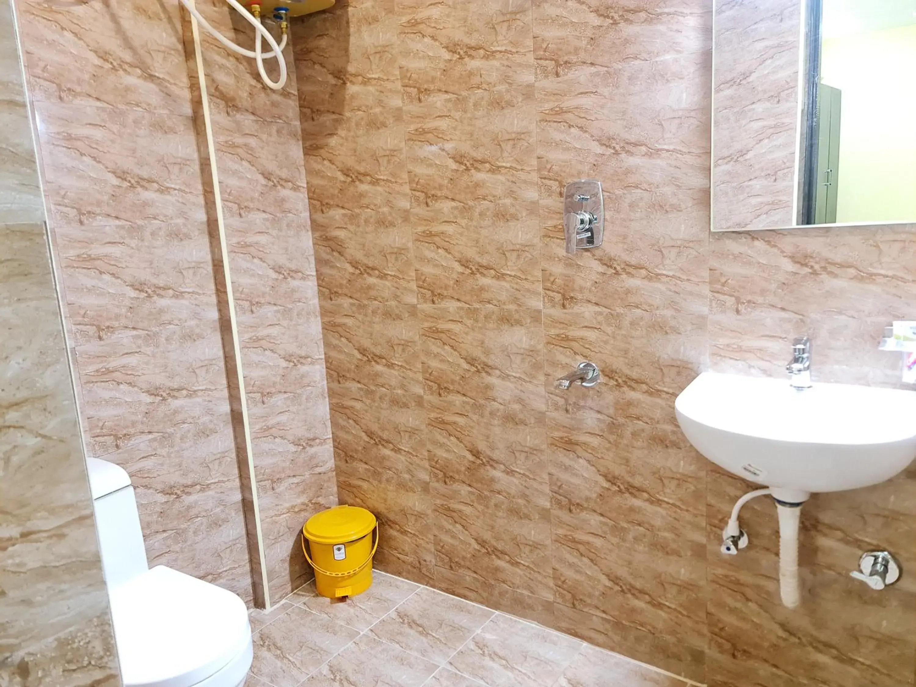 Budget Double Room - single occupancy in AL NOOR RESIDENCY Budget Double Room - single occupancy in AL NOOR RESIDENCY