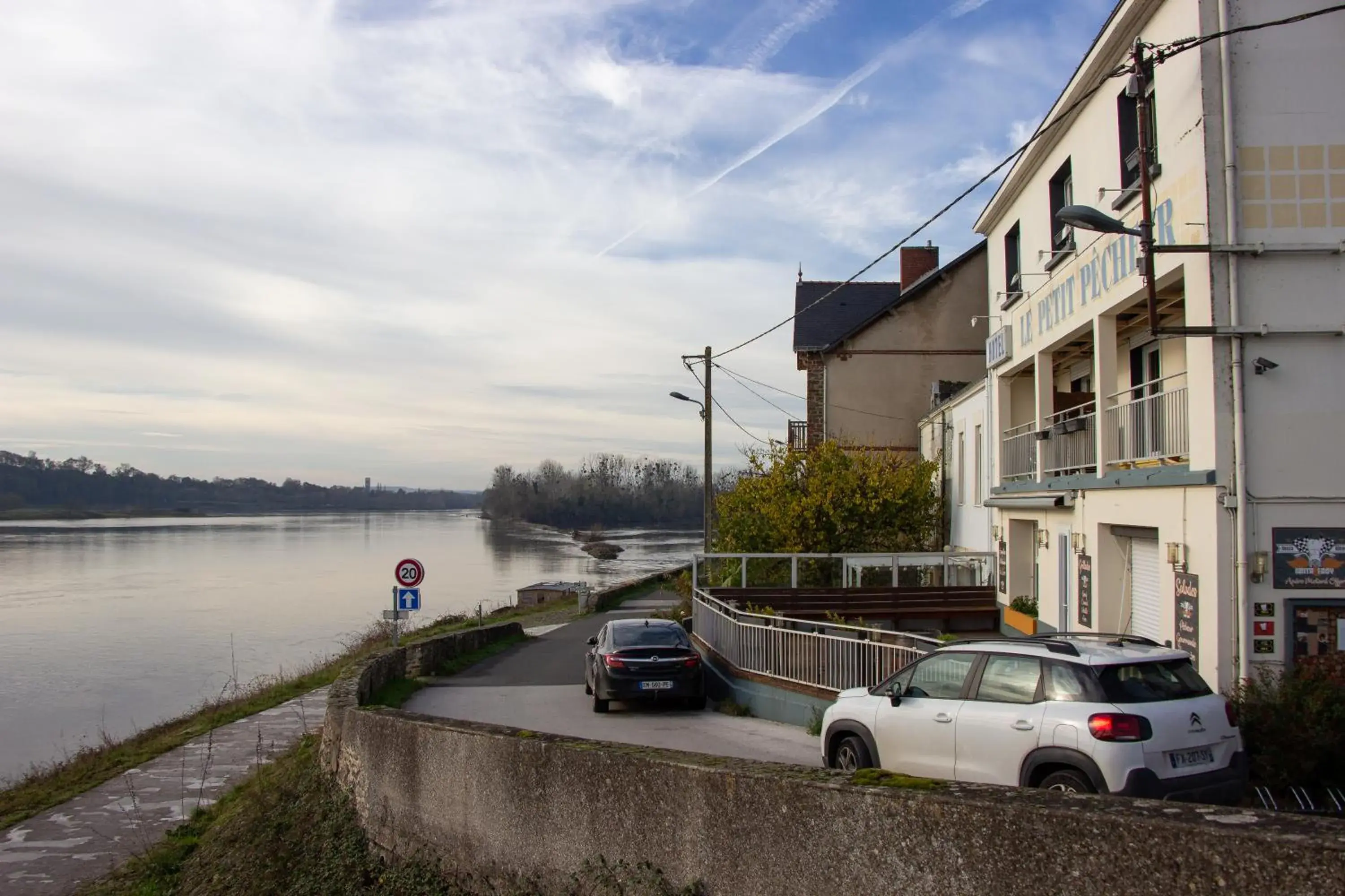 Le Petit Pêcheur Le Petit Pêcheur