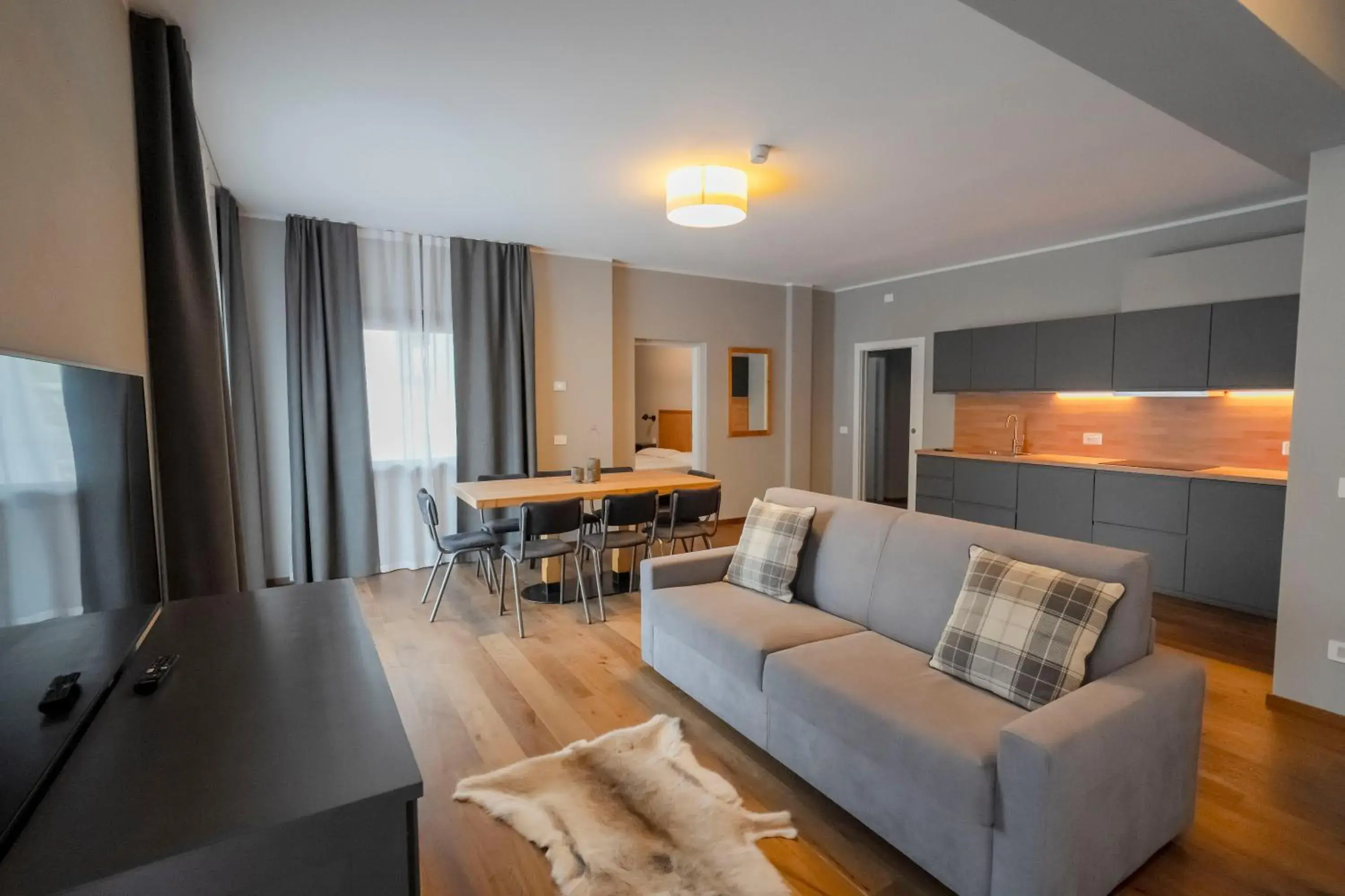 Three-Bedroom Deluxe Apartment in Condhotel Fanti Three-Bedroom Deluxe Apartment in Condhotel Fanti