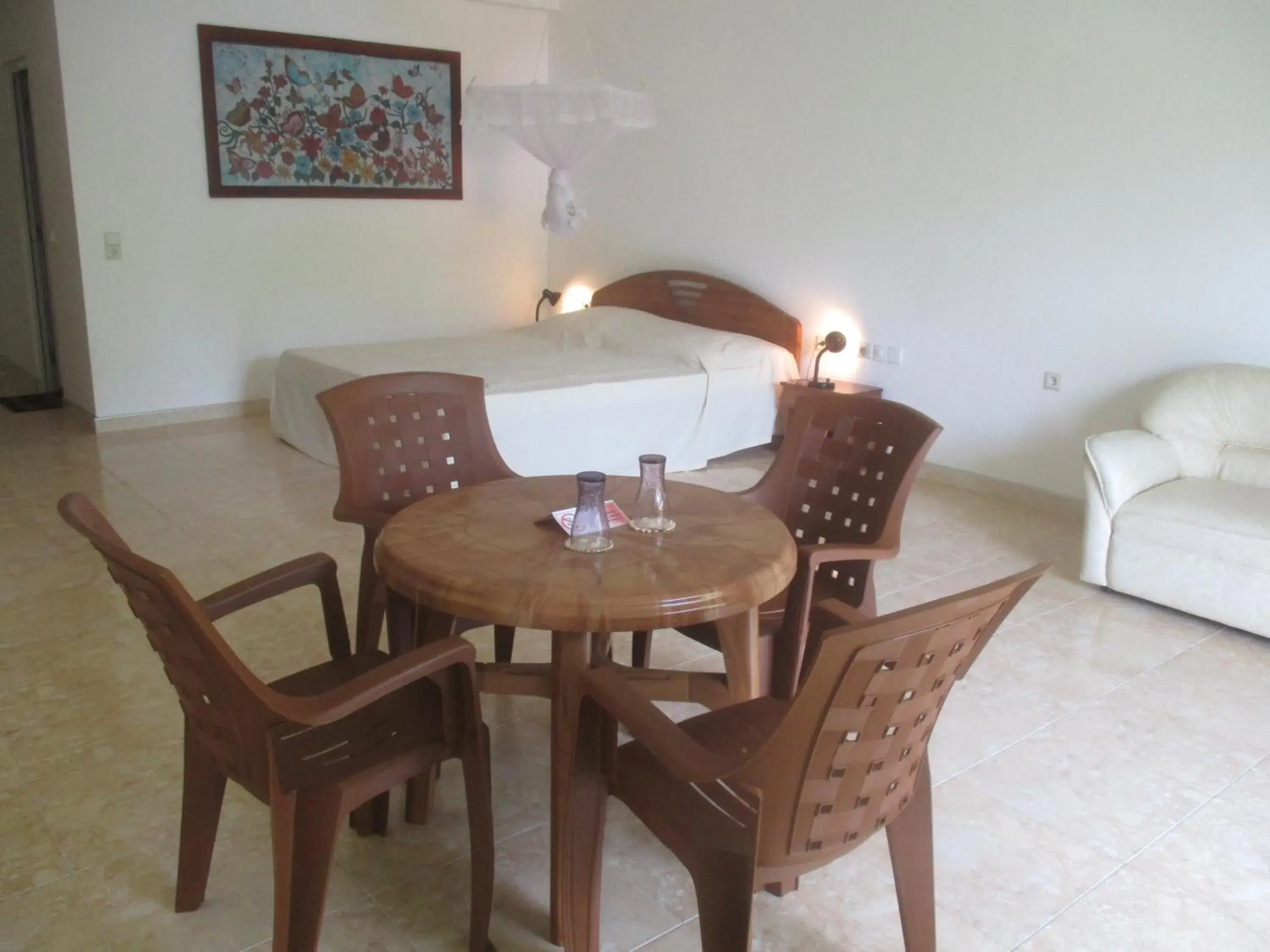 Double Room with Balcony - single occupancy in Raja Beach Hotel Double Room with Balcony - single occupancy in Raja Beach Hotel