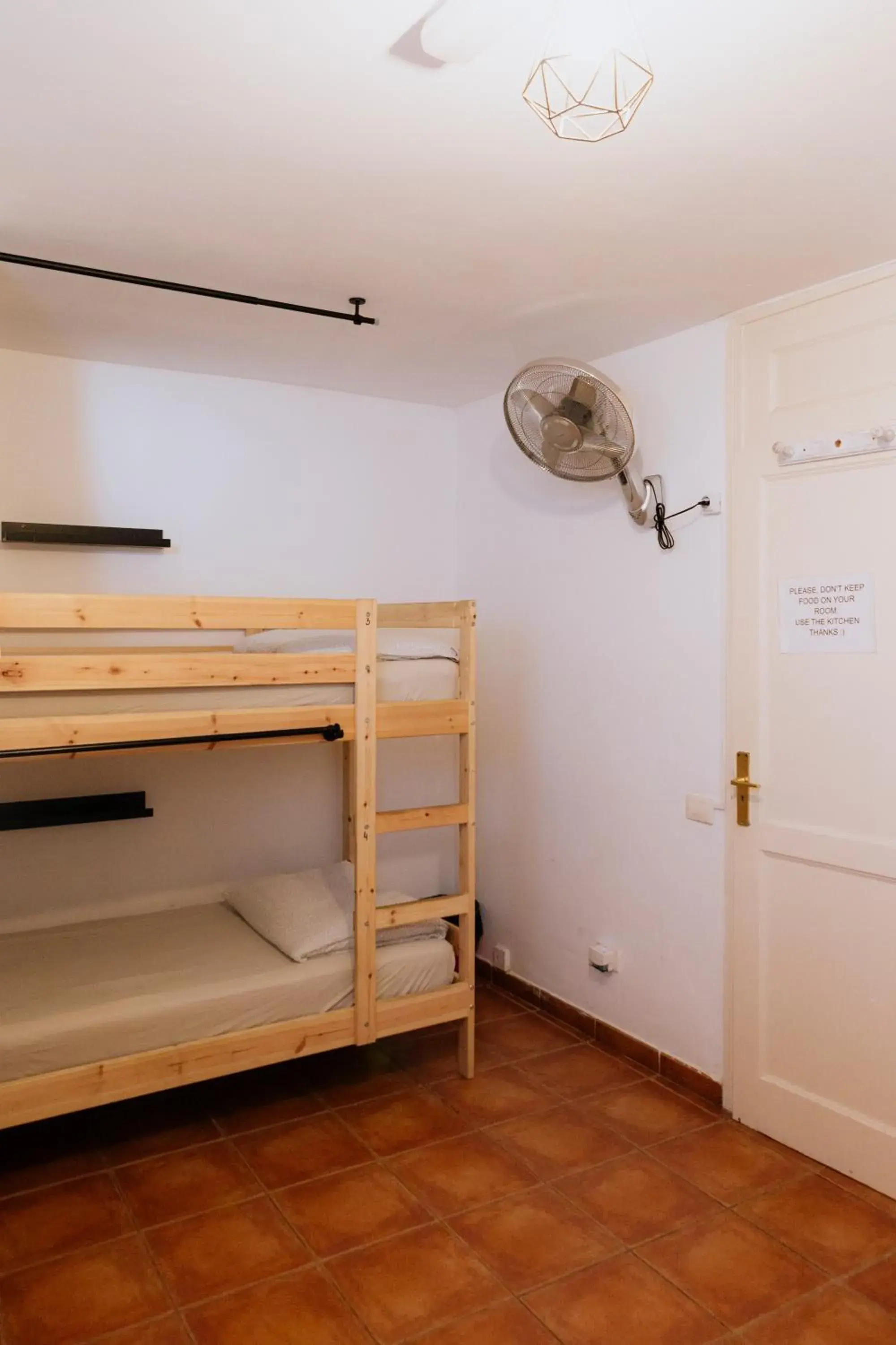Bed in 4-Bed Dormitory Room in Endless Summer Hostel Bed in 4-Bed Dormitory Room in Endless Summer Hostel