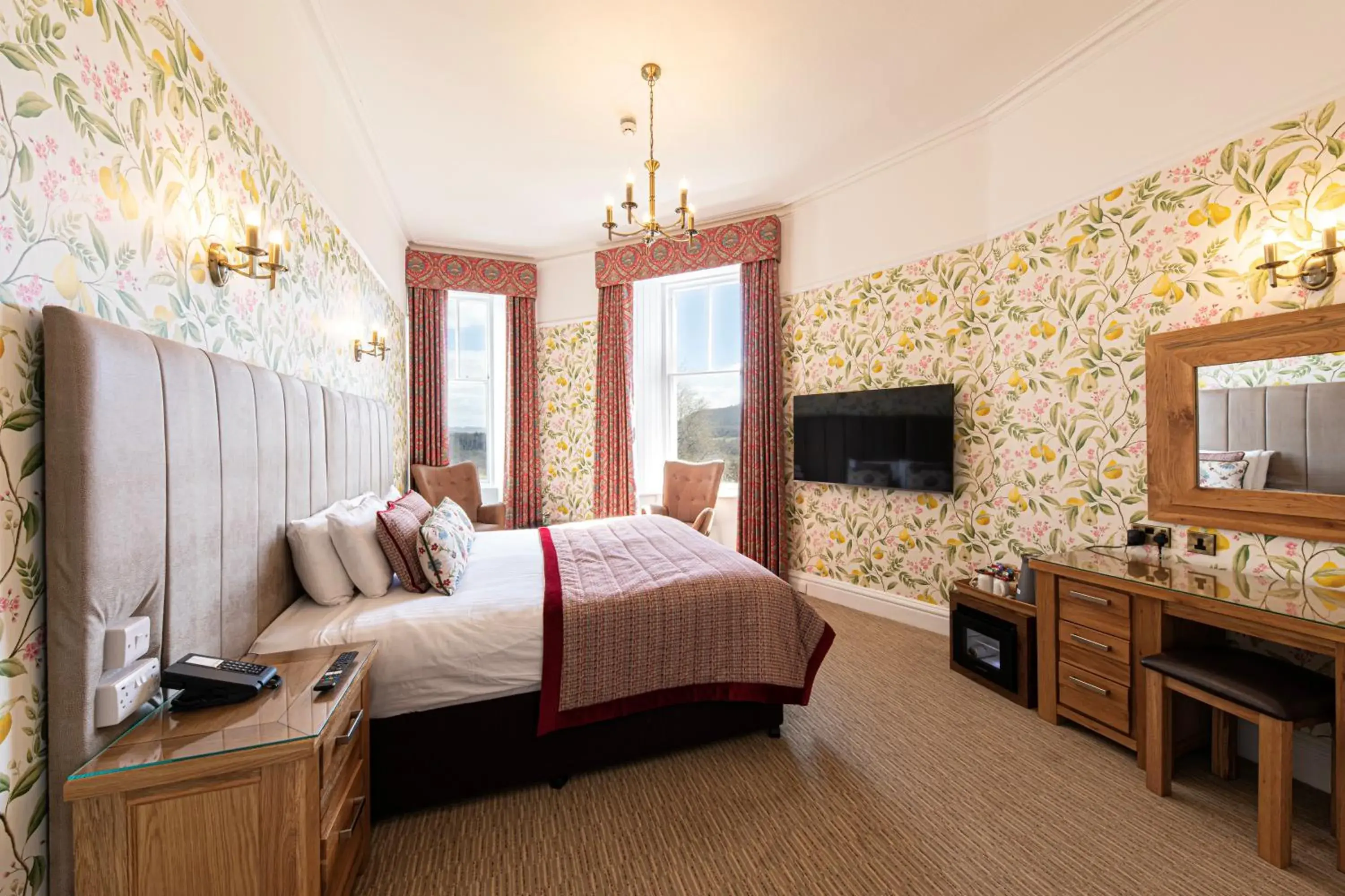 Double Room with Valley View in The Atholl Palace Double Room with Valley View in The Atholl Palace