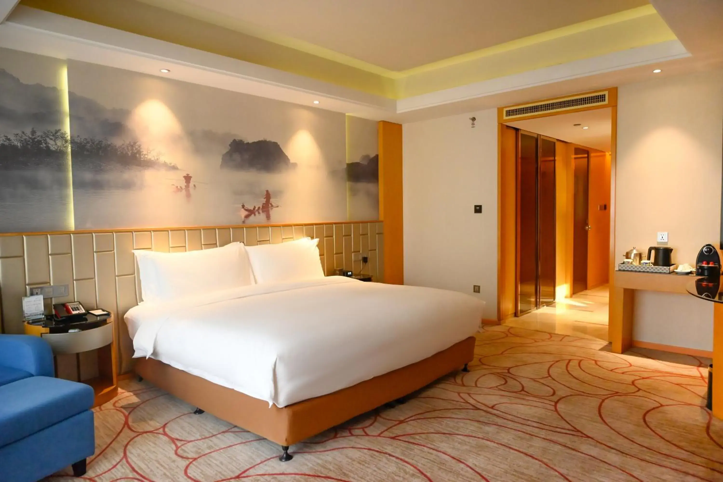 Deluxe King Room with River or Park View - single occupancy in Pullman Wenzhou Deluxe King Room with River or Park View - single occupancy in Pullman Wenzhou