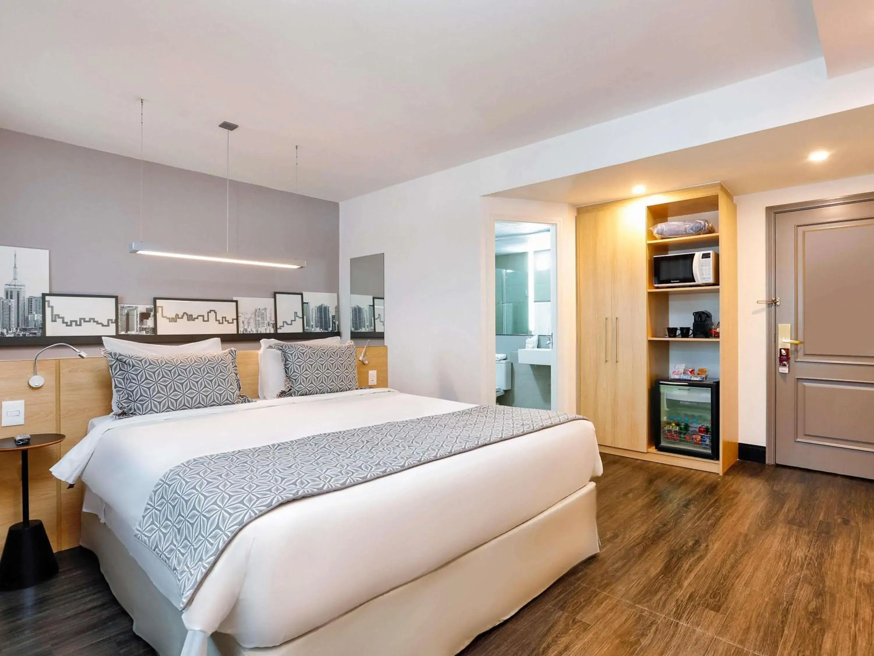 Superior Double Room in Mercure Sao Paulo Pinheiros Superior Double Room in Mercure Sao Paulo Pinheiros