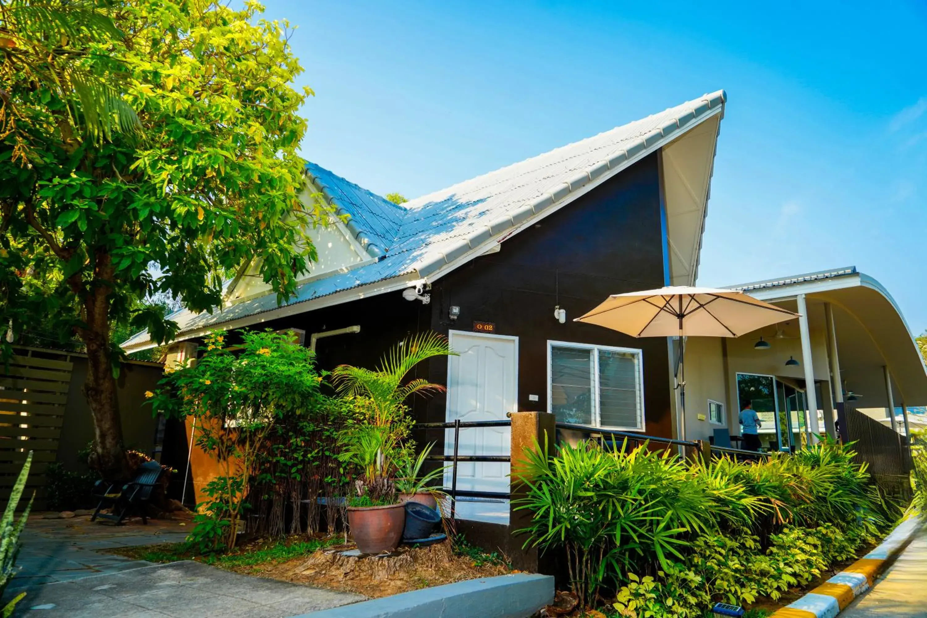 Two-Bedroom House in Luna Hut Resort Two-Bedroom House in Luna Hut Resort