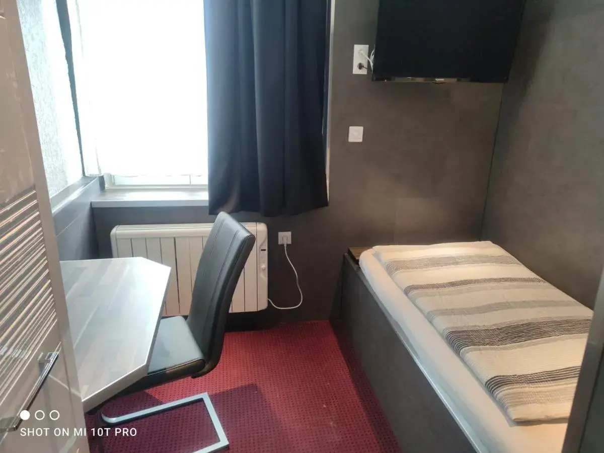 Standard Single Room - single occupancy in Hotel Corveyer Hof Standard Single Room - single occupancy in Hotel Corveyer Hof