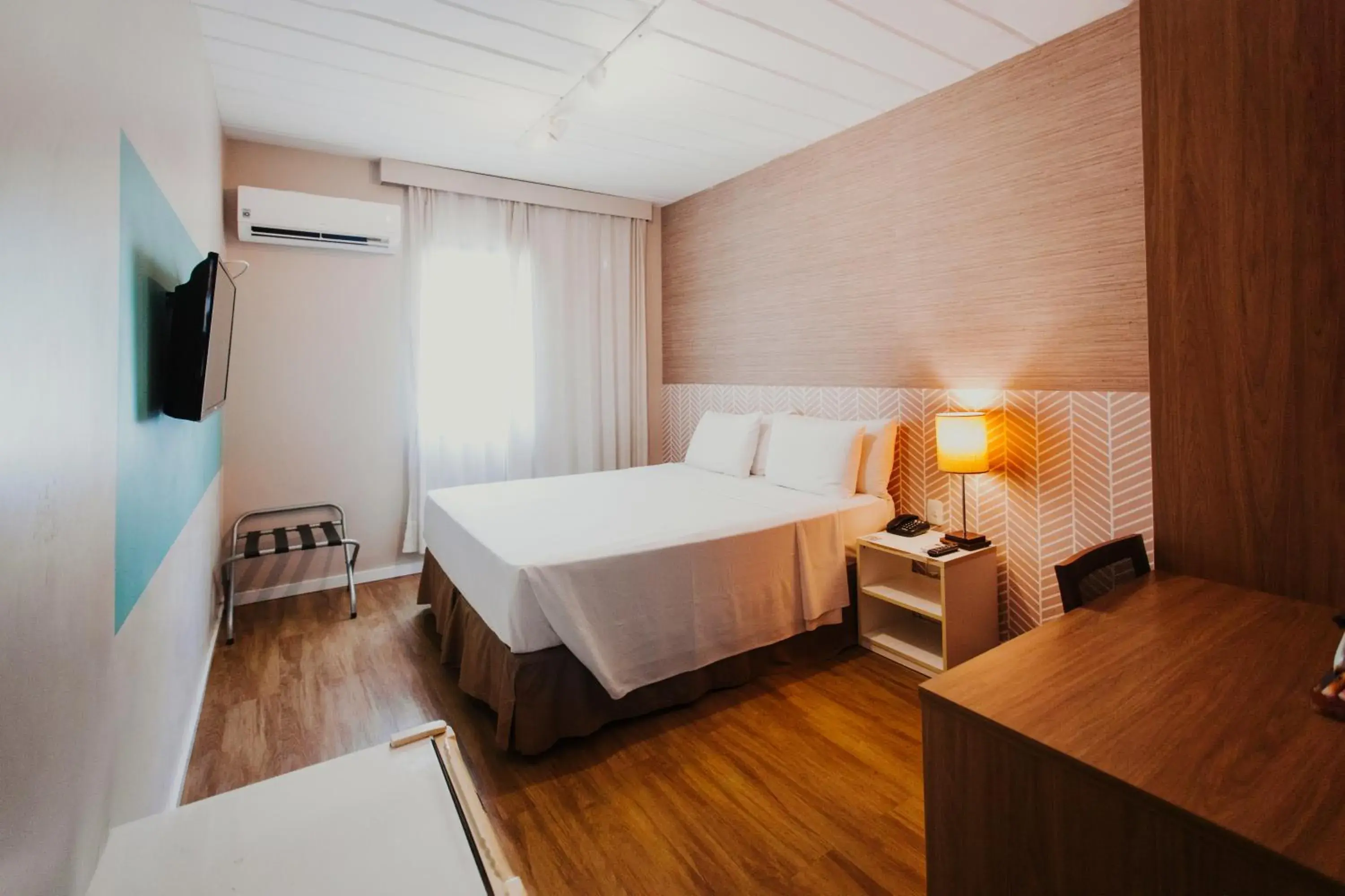 Standard Apartment with Double Bed - single occupancy in Hotel Nacional Inn Angra dos Reis Standard Apartment with Double Bed - single occupancy in Hotel Nacional Inn Angra dos Reis