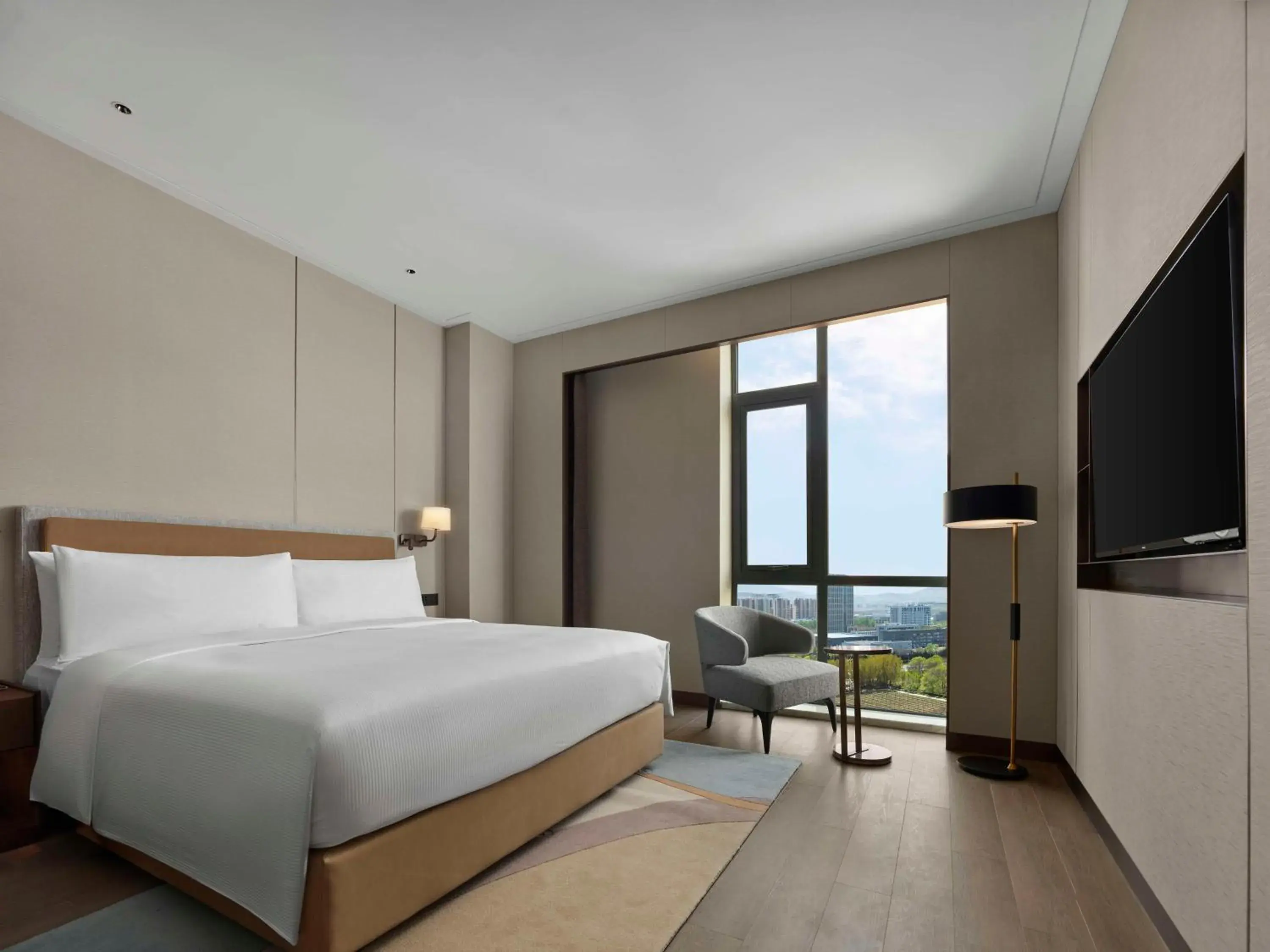 Premium King Suite in Doubletree By Hilton Yantai Golden Coast Hotel & Suites Premium King Suite in Doubletree By Hilton Yantai Golden Coast Hotel & Suites