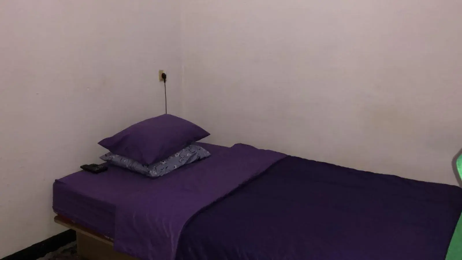 Standard Single Room - single occupancy in Hotel O Gerlong Homestay Standard Single Room - single occupancy in Hotel O Gerlong Homestay