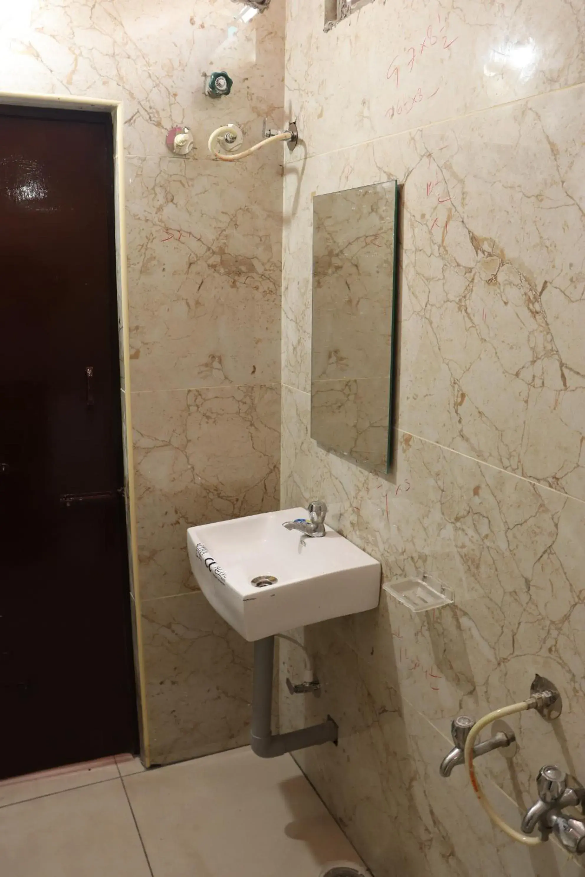 Triple Room with Private Bathroom - single occupancy in Sujan Residency's Triple Room with Private Bathroom - single occupancy in Sujan Residency's