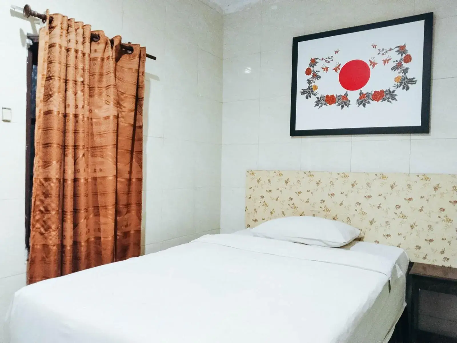 Superior Single Room in Hotel Labuhan Raya Superior Single Room in Hotel Labuhan Raya