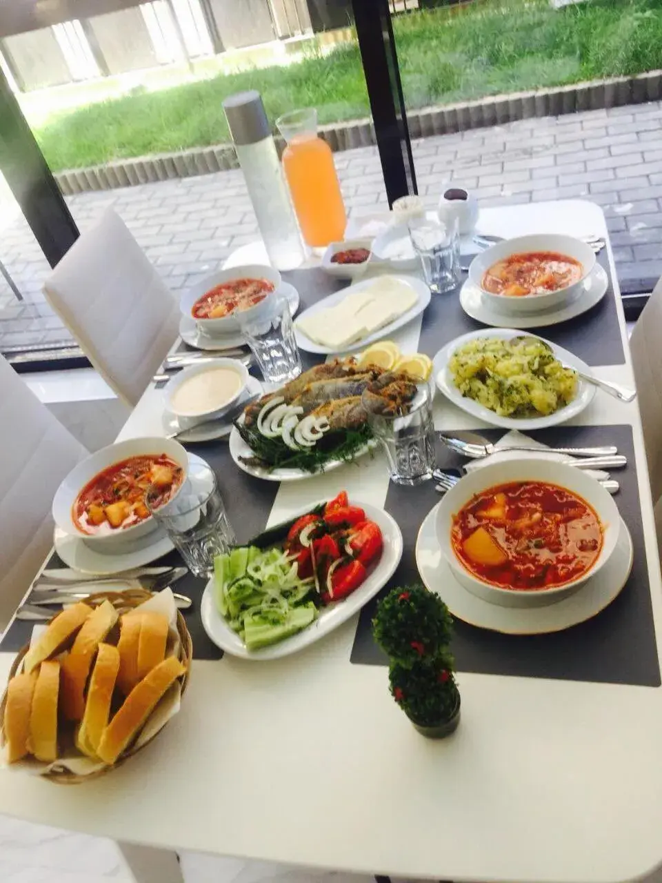 Triple Room with Pool View in New House Kobuleti Triple Room with Pool View in New House Kobuleti